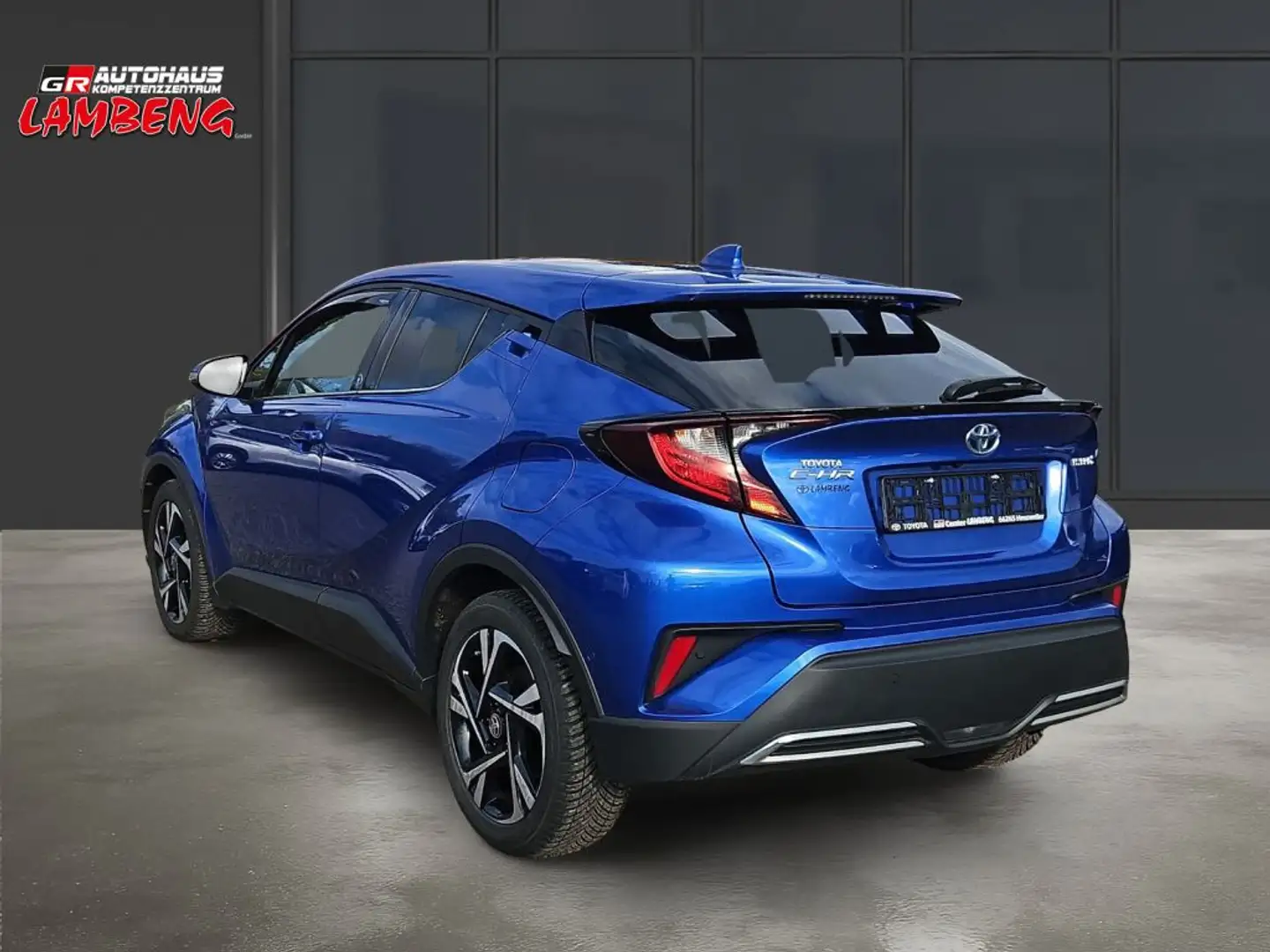 Toyota C-HR 2.0 Hybrid Team Deutschland Blau - 2