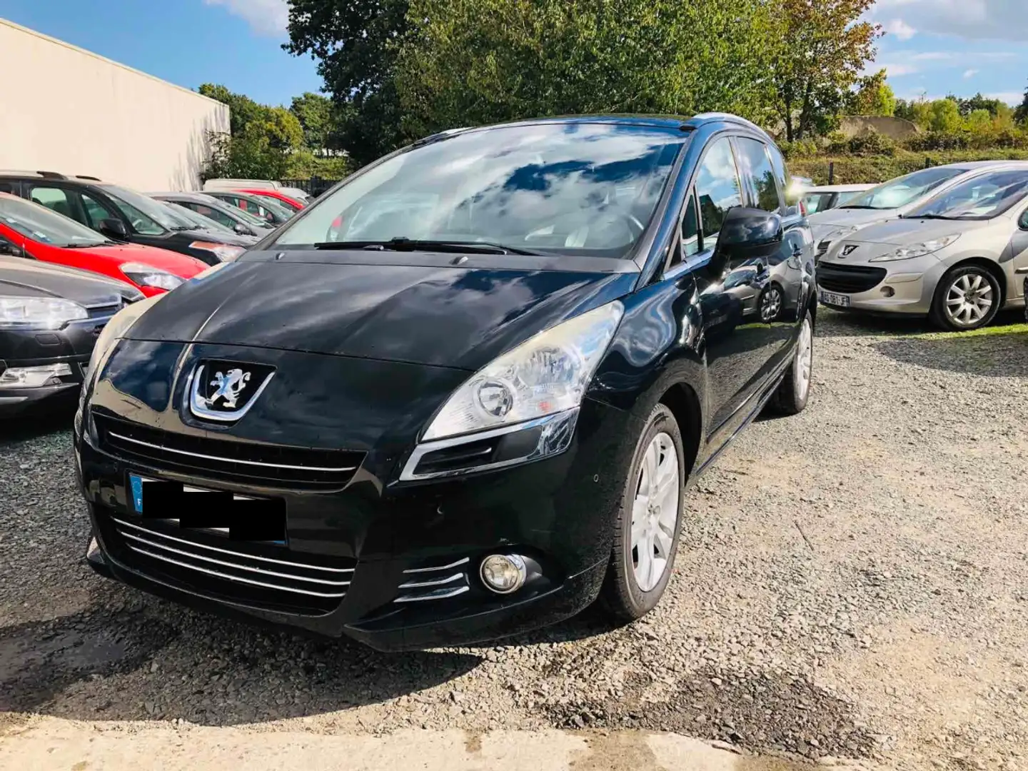 Peugeot 5008 1.6 HDi 112ch FAP BVM6 Premium 7pl Noir - 2