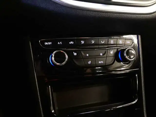 Opel Astra view 13