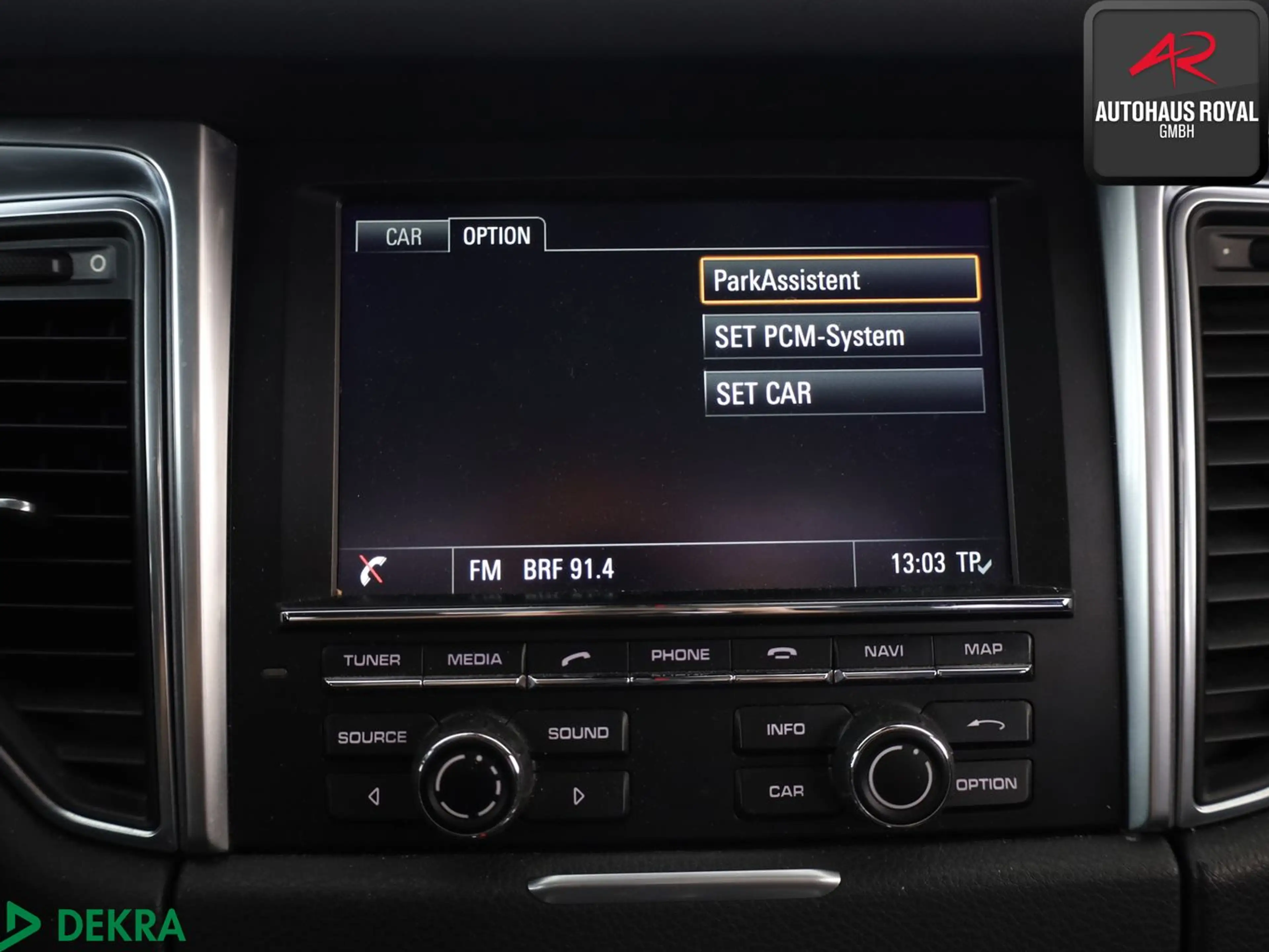 Porsche Macan Turbo 3.6 V6 PANORAMA,BOSE,MEMORY,AHK,NAVI — photo 16