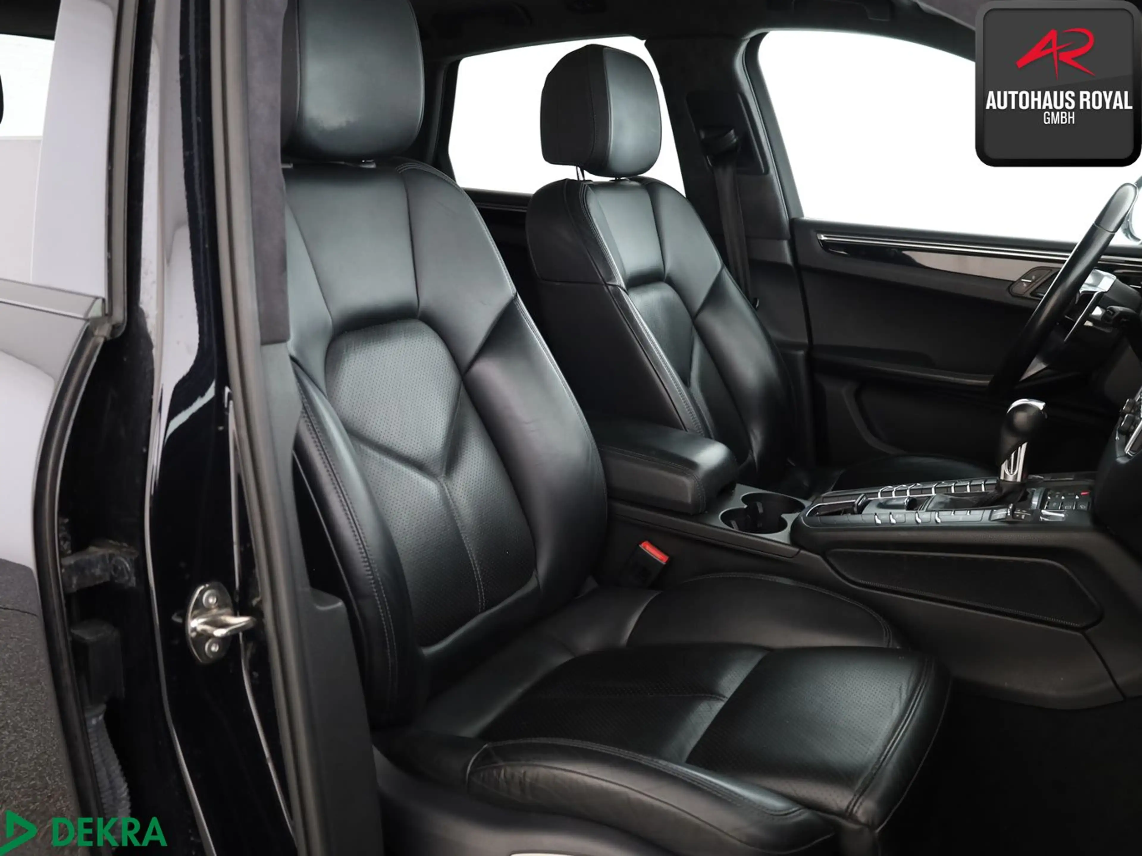 Porsche Macan Turbo 3.6 V6 PANORAMA,BOSE,MEMORY,AHK,NAVI — photo 8