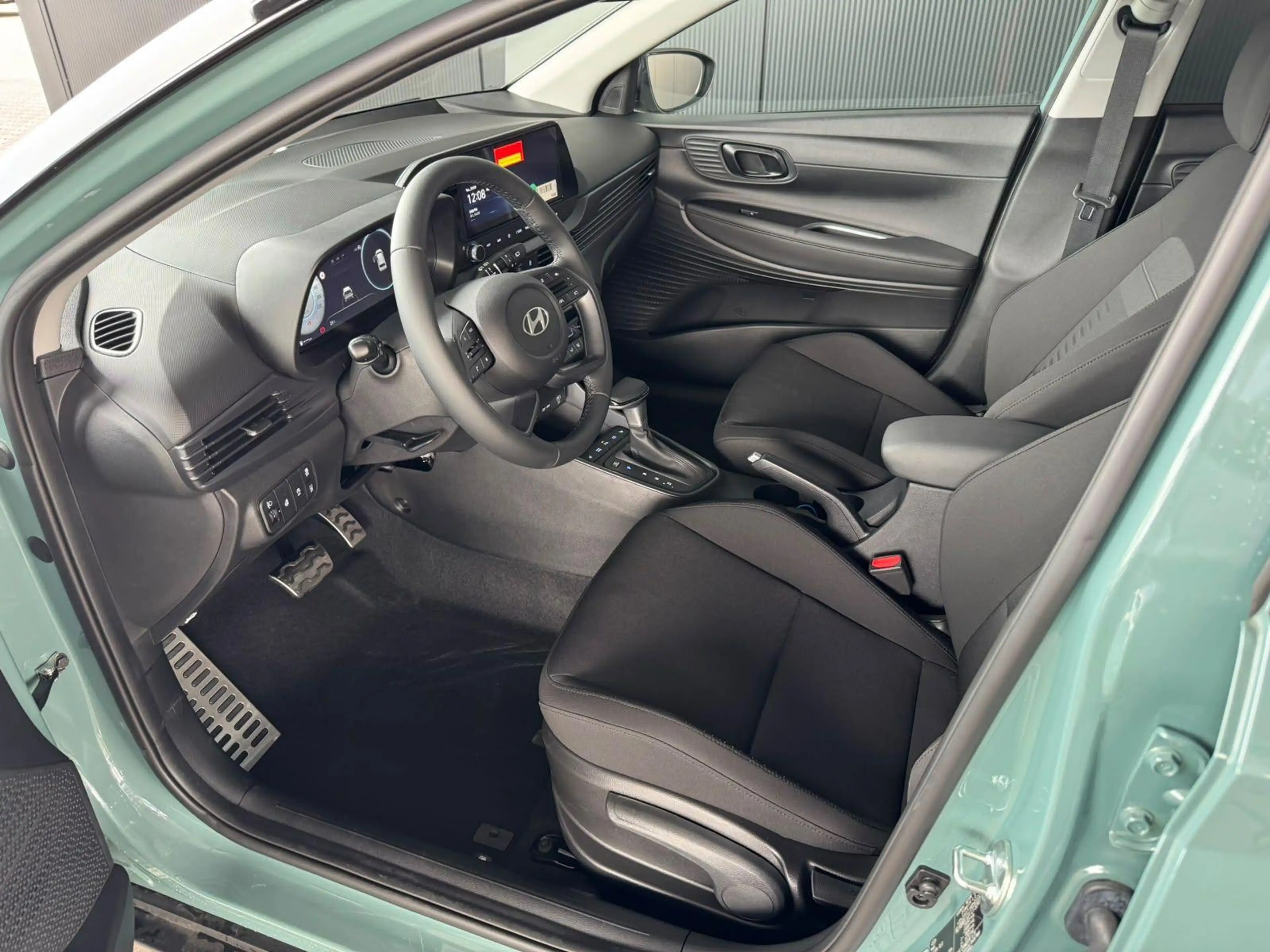 Hyundai BAYON Comfort Plus 1.0 T-GDI 7-DCT AT / Tempomat / Kamer — photo 5