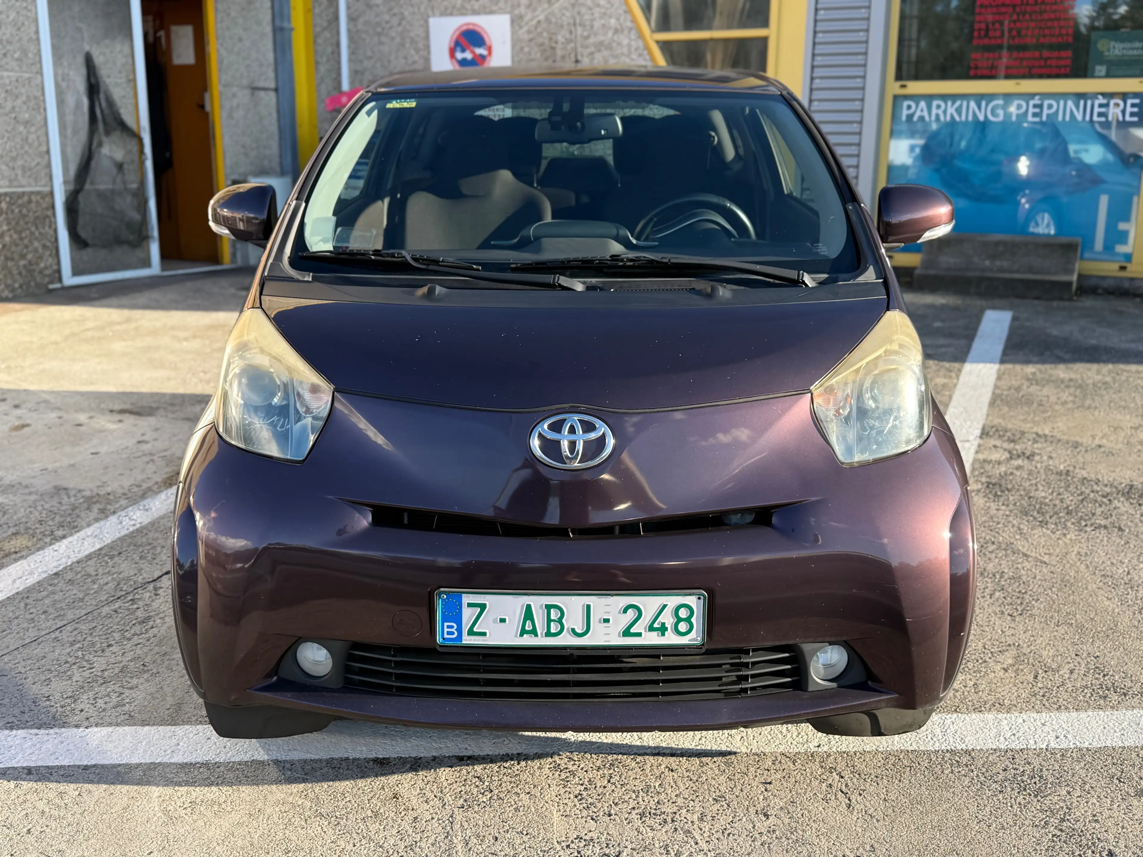 Toyota iQ iQ 1.0i VVT-i / AIRCO / GARANTIE / KEY LESS / AUTOMATIQUE — photo 2