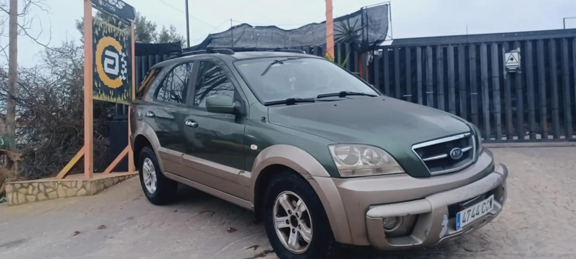Kia Sorento 2.5CRDI EX Verde - 1