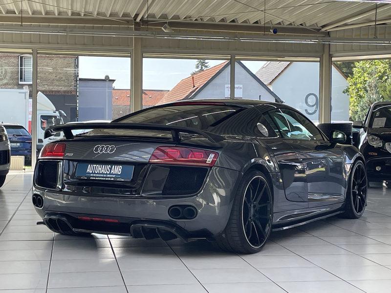 Audi R8 V8 Twin Turbo Carbon Paket 650PS B&O — photo 2