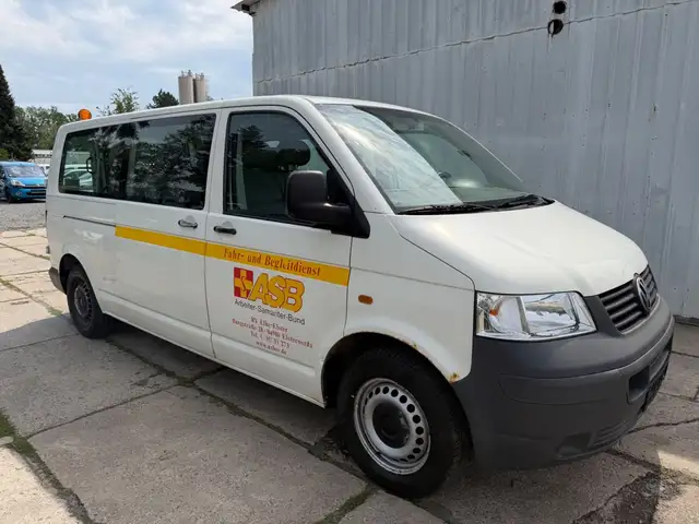Volkswagen T5 Transporter lang*KLIMA*9 SITZE*SCHECKHEFT