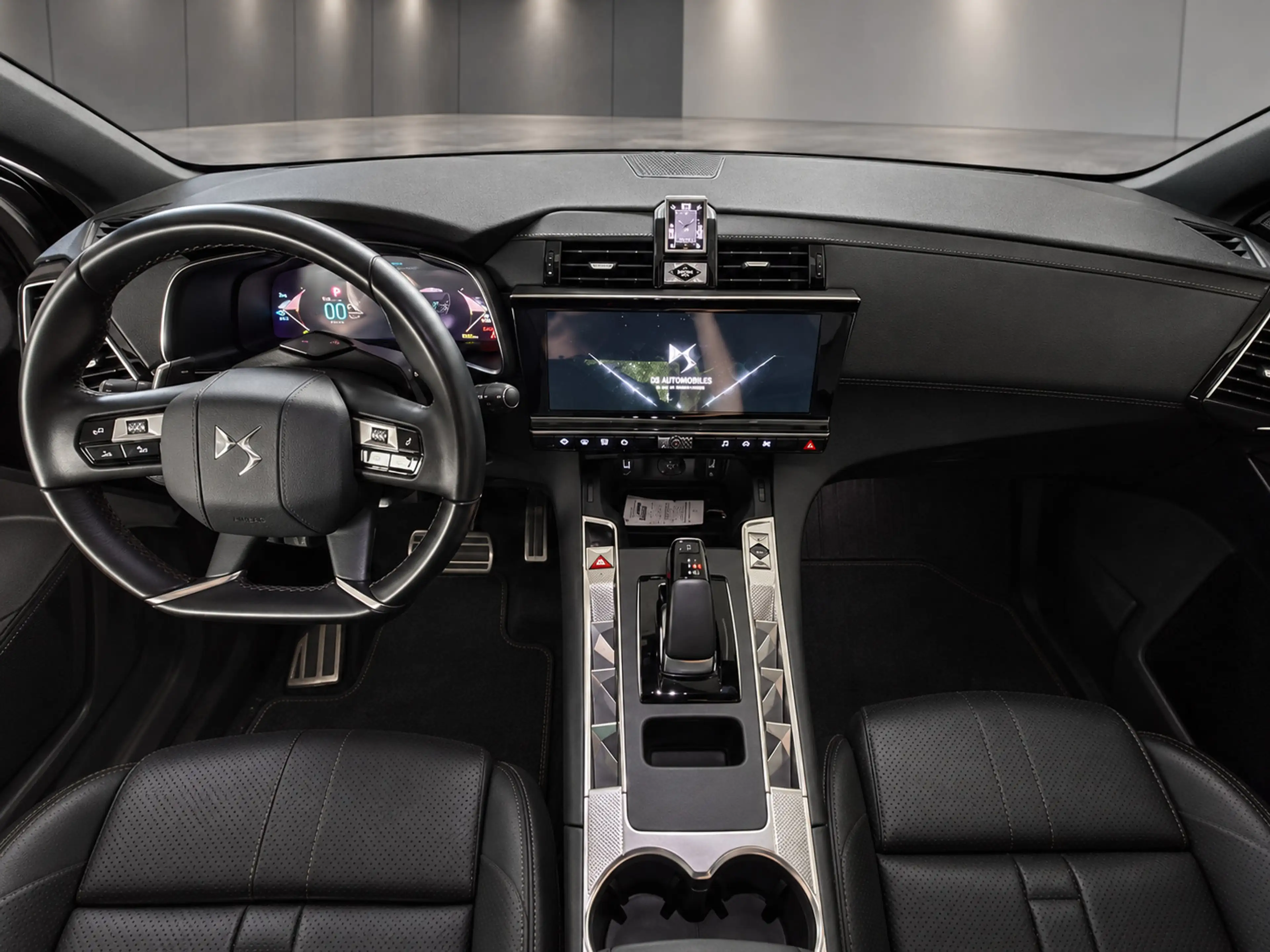 DS Automobiles DS 7 E-Tense 360 4x4 Opéra | Performance | Focal | Nigh — photo 9