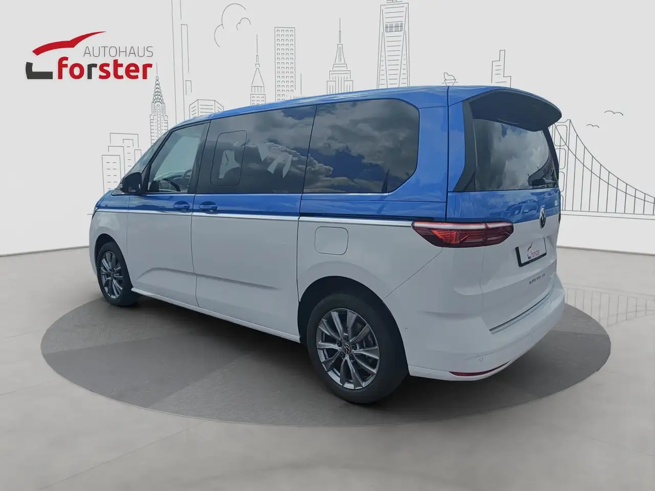 Volkswagen T7 Multivan Style ACC Navi PanoDach Kamera 6