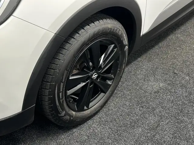Opel Grandland X view 10