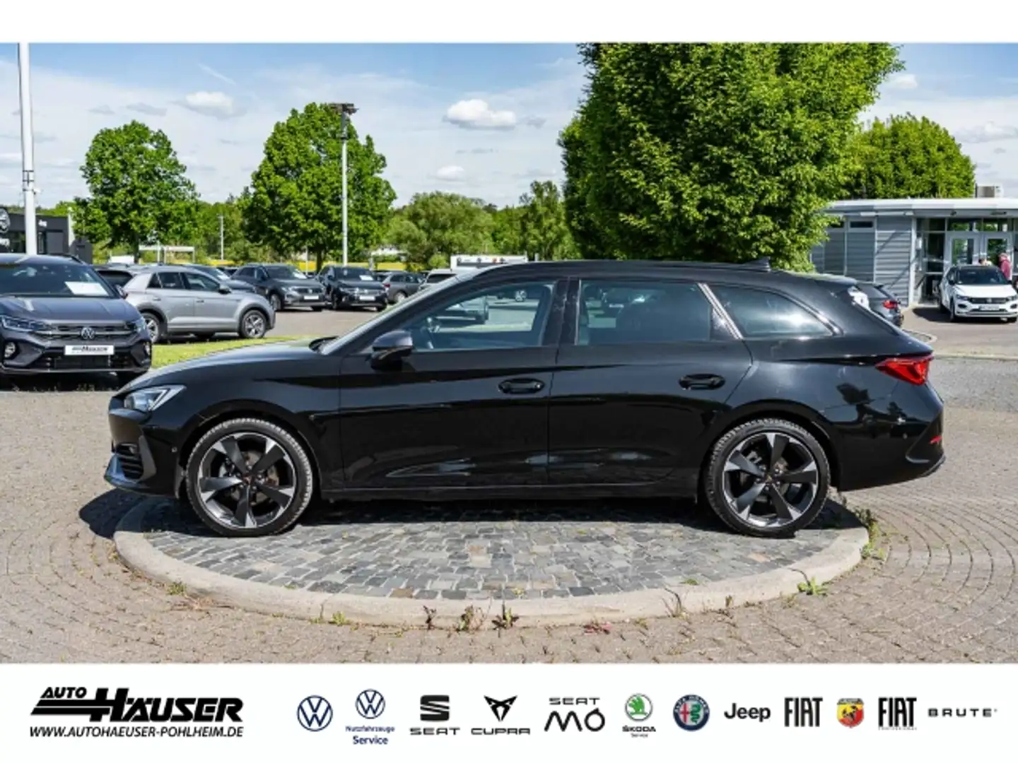 CUPRA Leon "OHNE ANZAHLUNG" Sportstourer 1.5 eTSI DSG AHKV EL Schwarz - 2