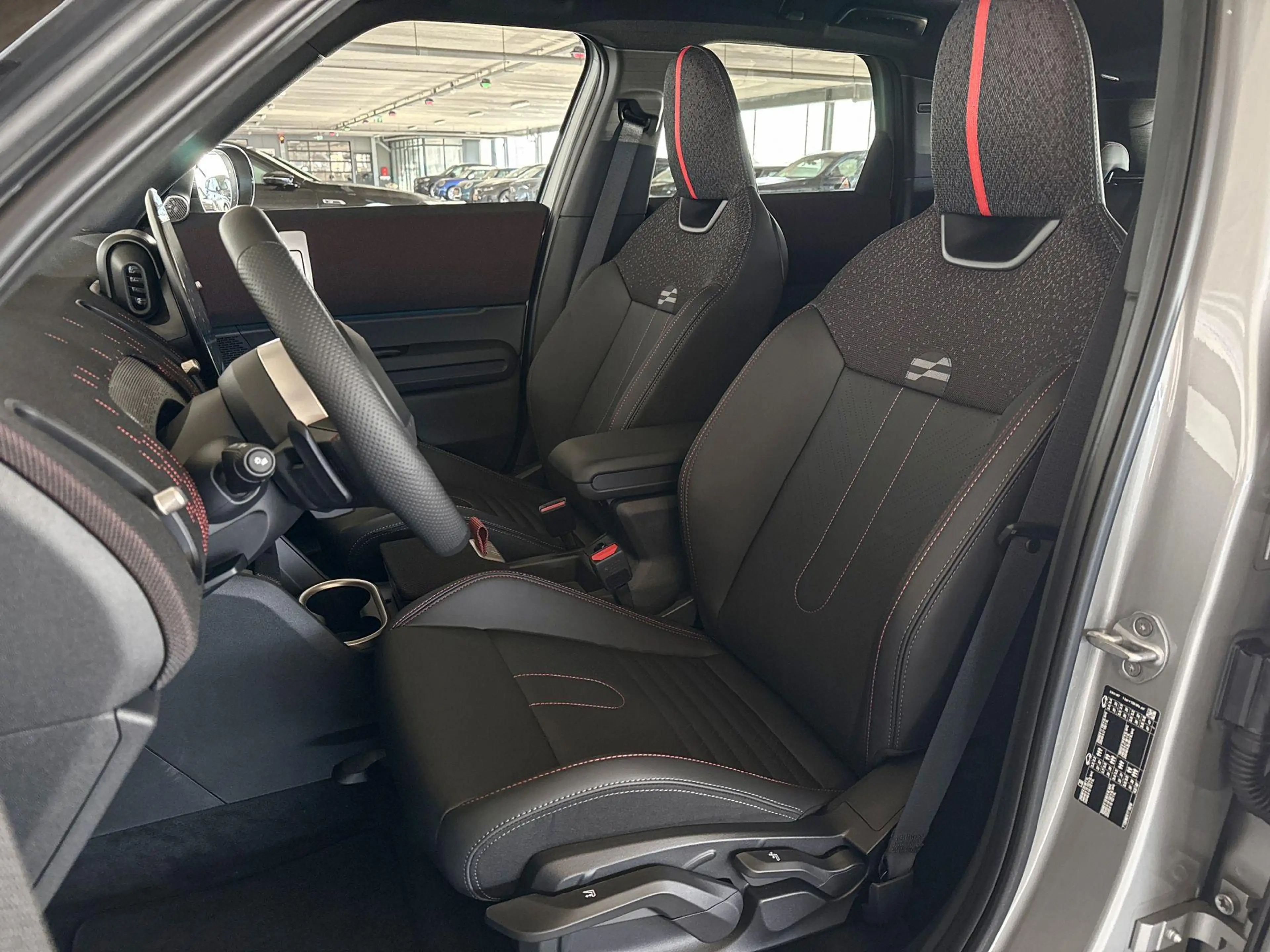 MINI John Cooper Works Countryman 1.5 C XL — photo 9