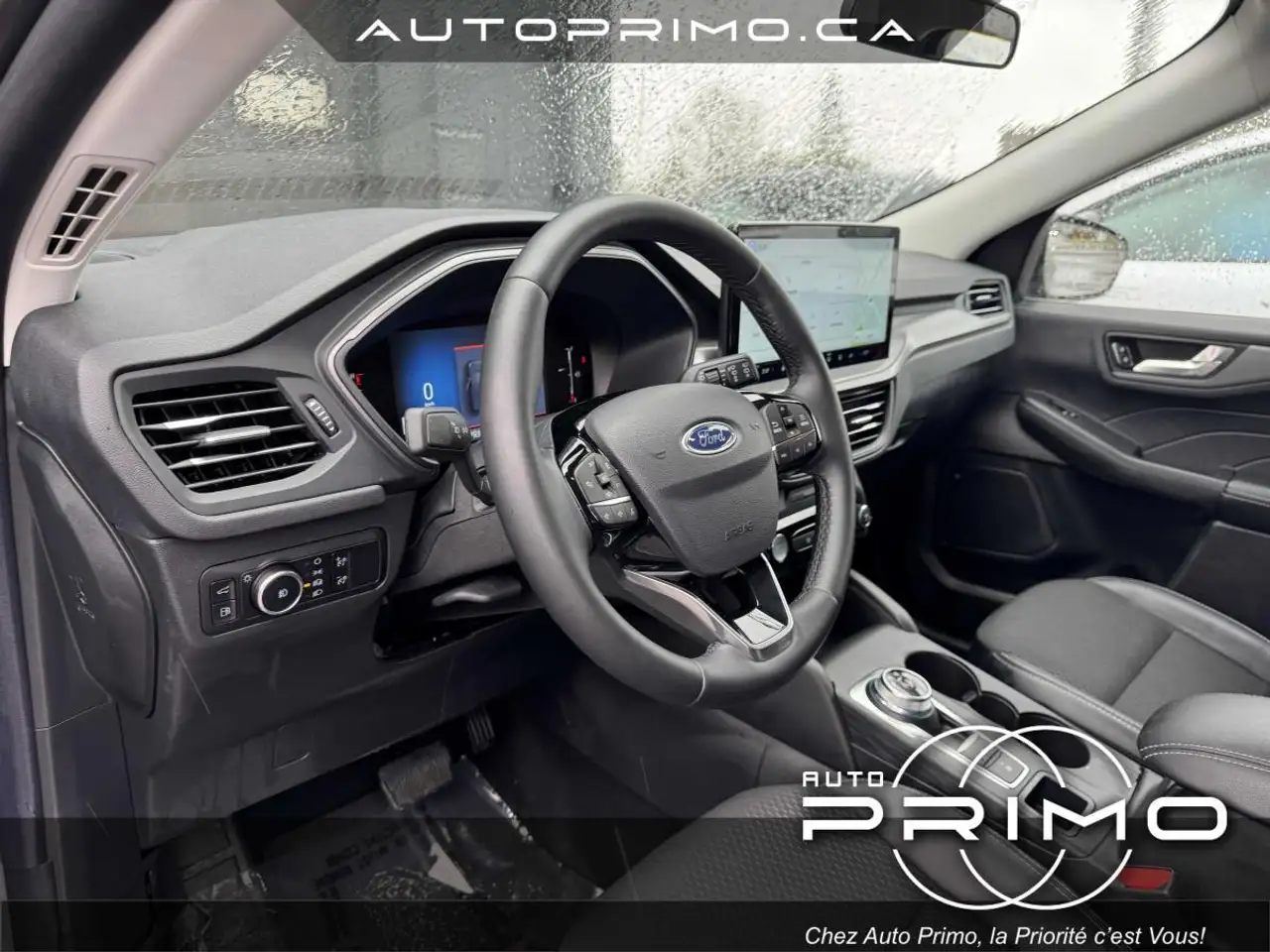 Ford Escape снимка Ford Escape