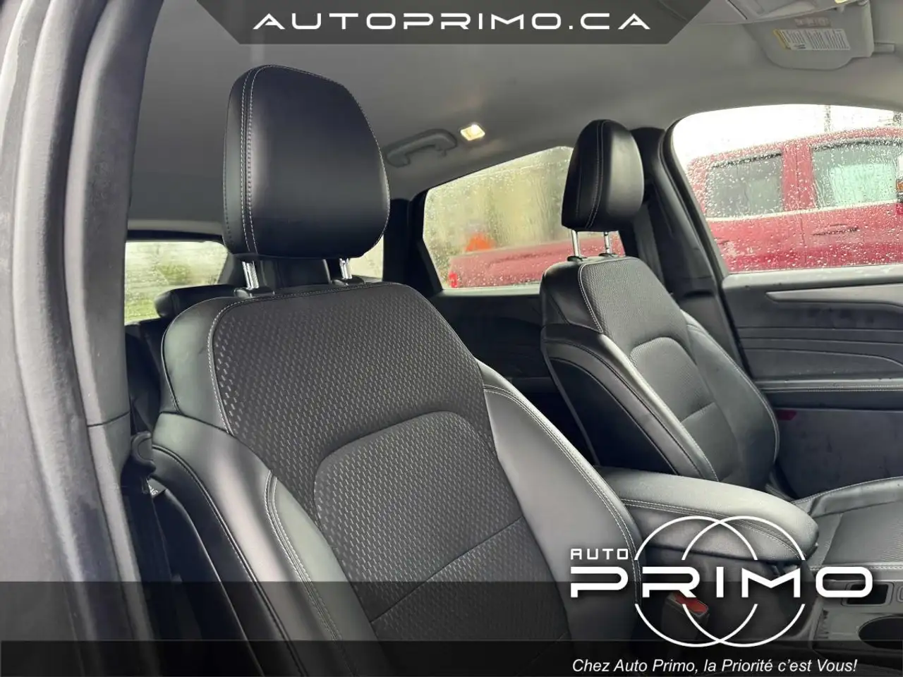 Ford Escape снимка Ford Escape