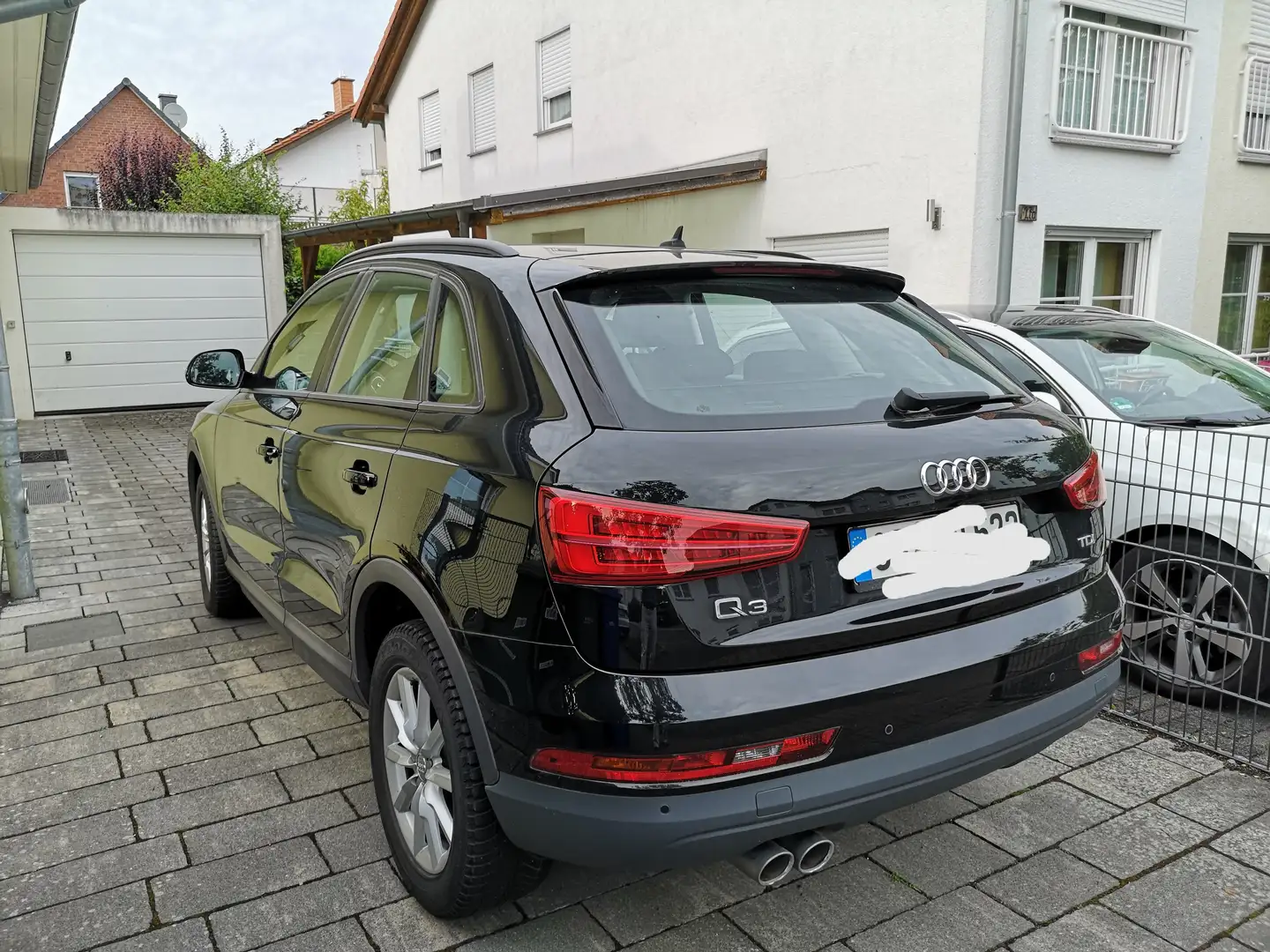 Audi Q3 Q3 2.0 TDI Schwarz - 2