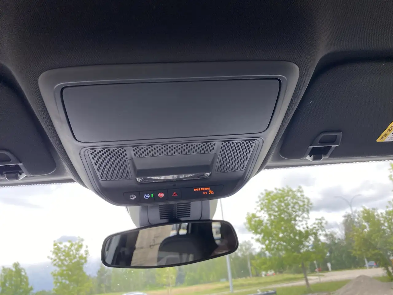 Chevrolet Equinox photo Chevrolet Equinox
