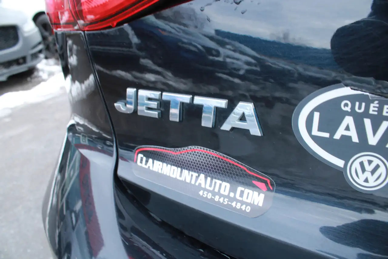 Volkswagen Jetta снимка Volkswagen Jetta