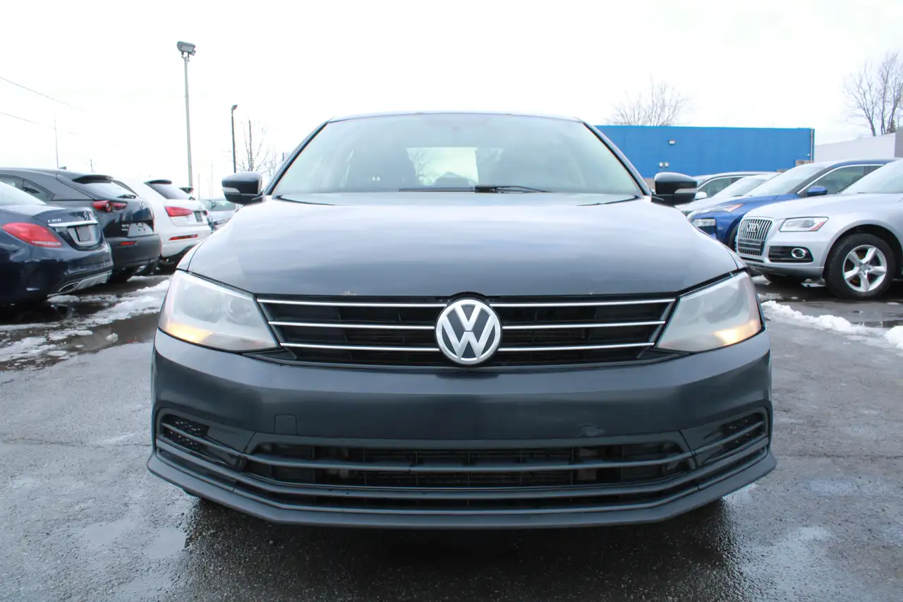 Volkswagen Jetta снимка Volkswagen Jetta