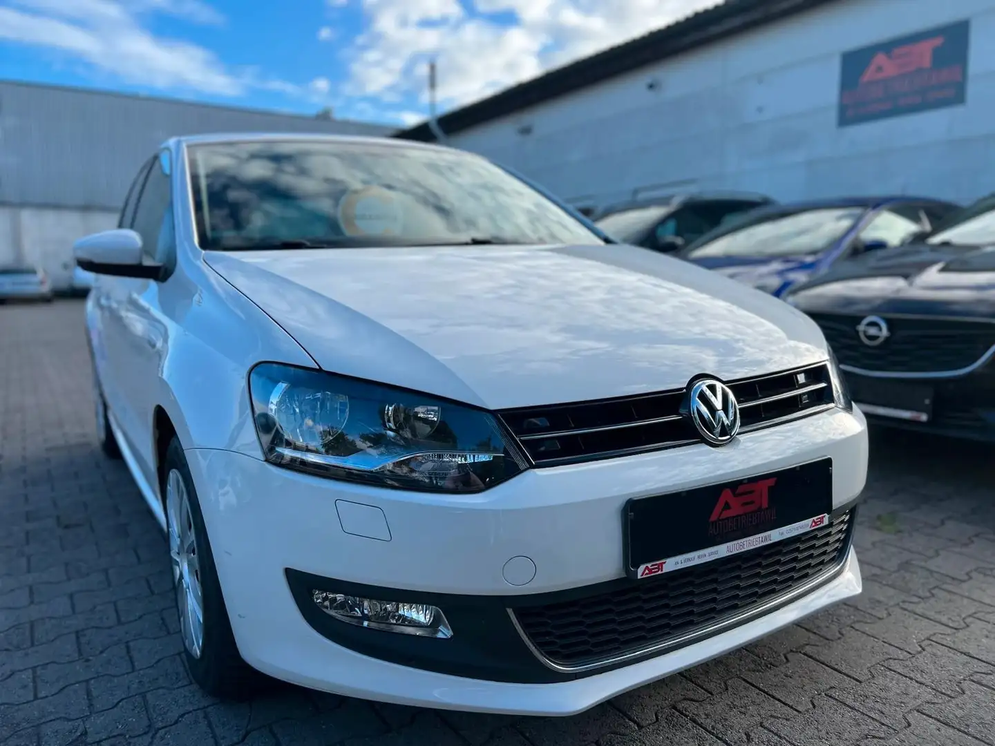 Volkswagen Polo V 1.2 Life, TÜV NEU, Klima, PDC, 2.Hand Weiß - 1