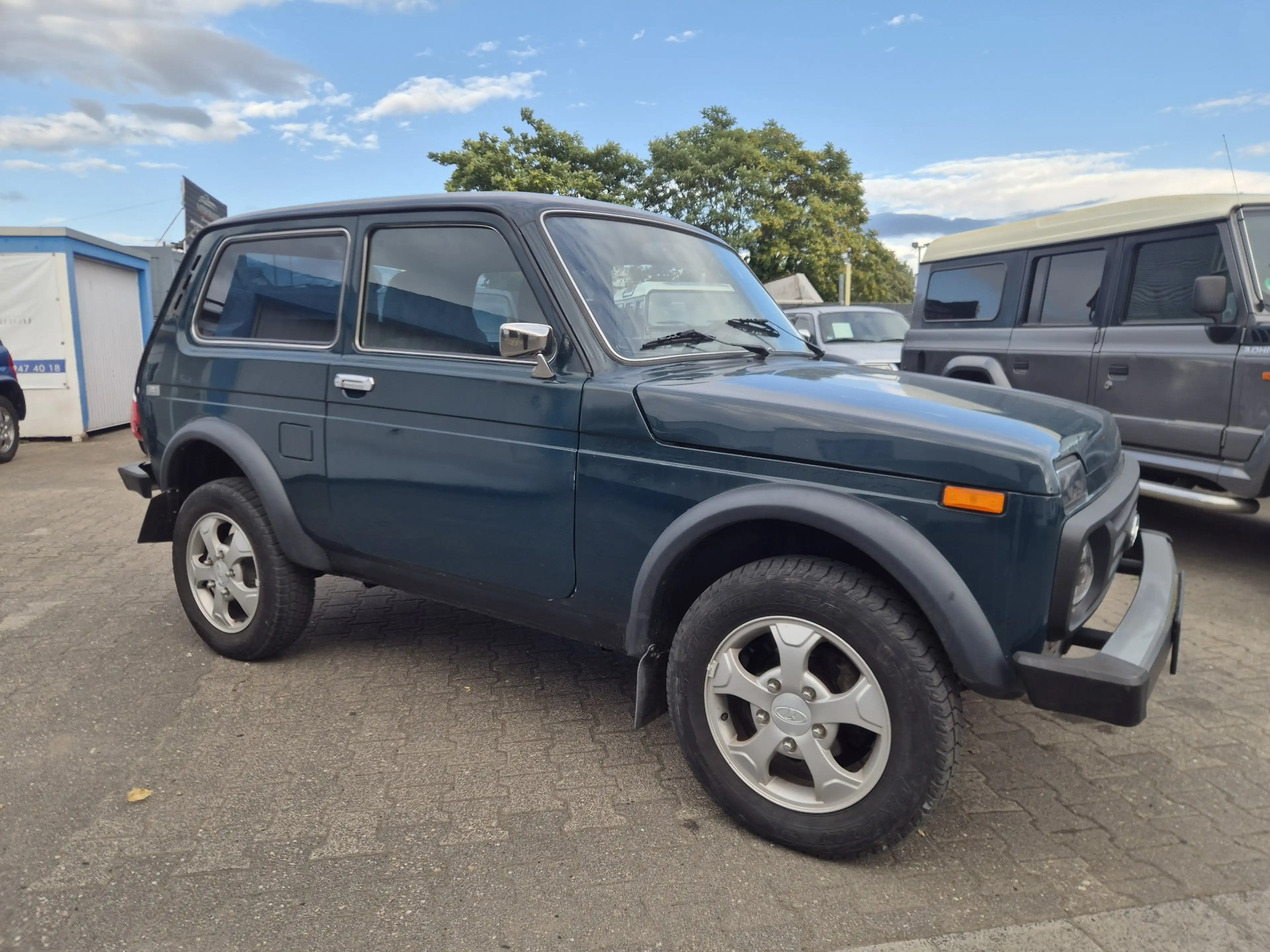 Lada Niva Only **AHK**