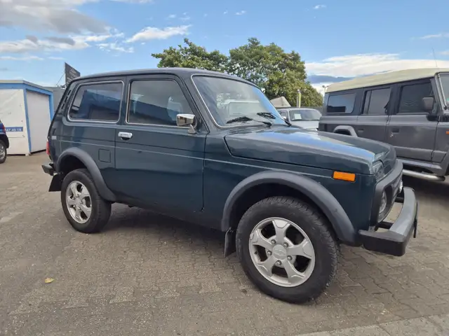 Lada Niva Only **AHK**