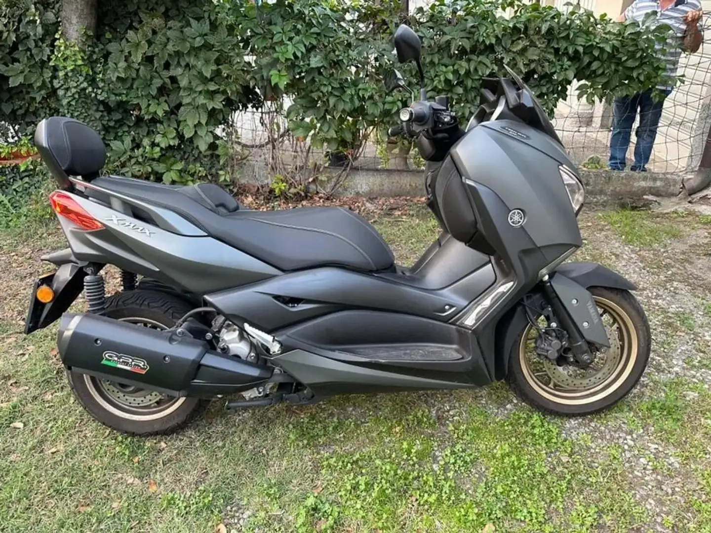 Yamaha X-Max 300 Tech Max Grigio - 1