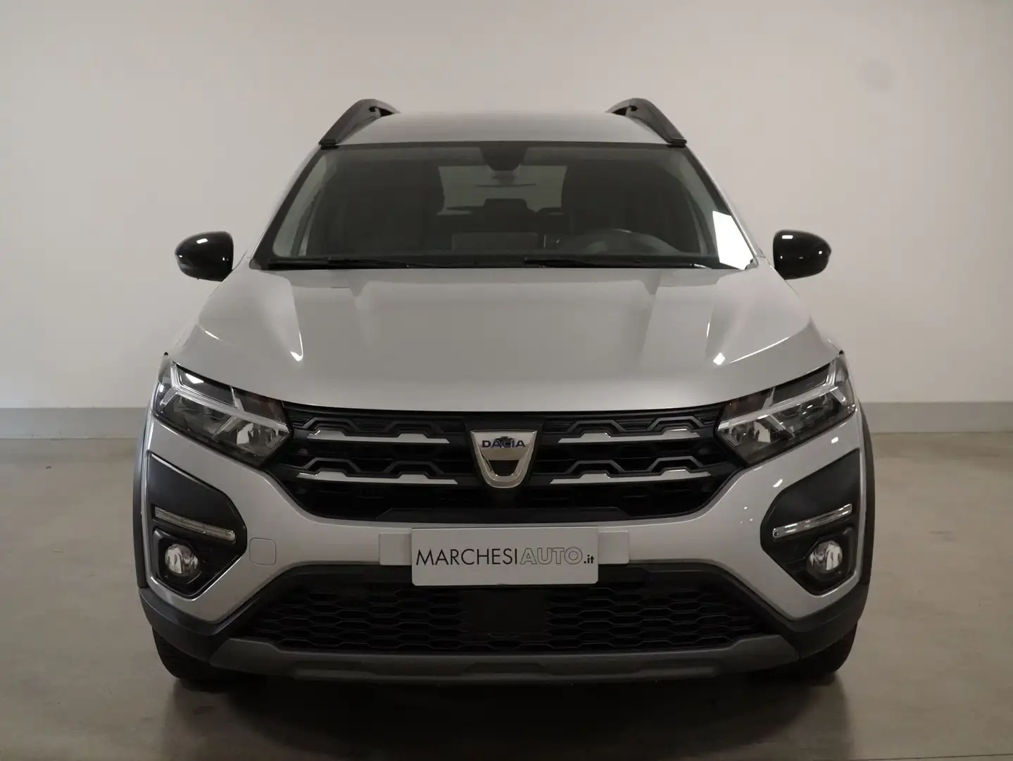Dacia Jogger 1.0 Extreme Up Tce 5posti 100cv GPL Argento - 1