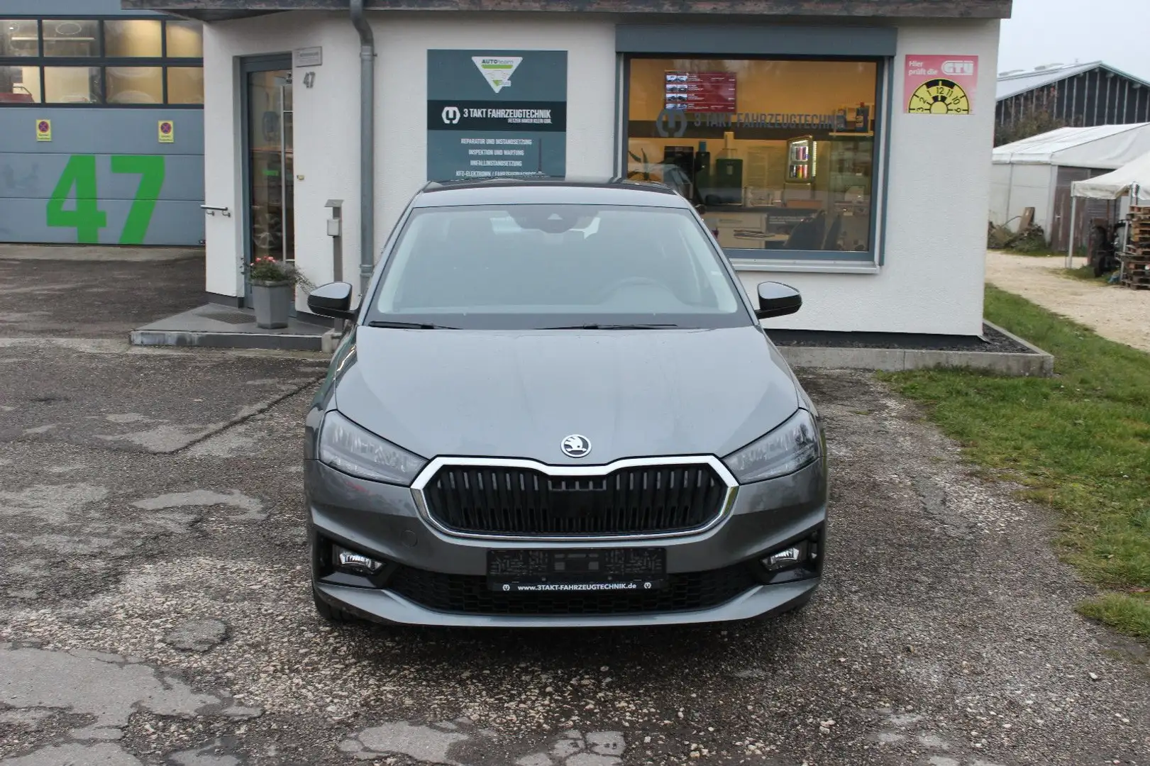 Skoda Fabia Selection+LED+APP+5J.Garantie Grau - 2