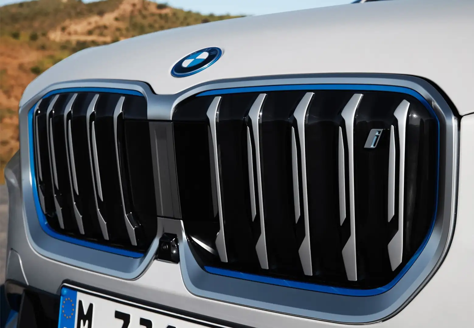 BMW iX1 eDrive20 Blanco - 2