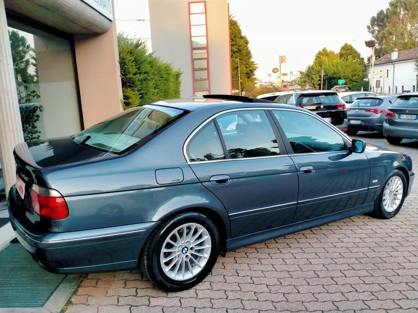 BMW 528 i E39 ATTIVA 193CV TARGA ORIGINALE/PELLE/TETTO/AUT Gris - 2