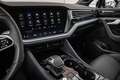 Volkswagen Touareg R 3.0 TSi 462pk eHybrid 4MOTION | SoH 96% | Luchtv Zwart - thumbnail 36