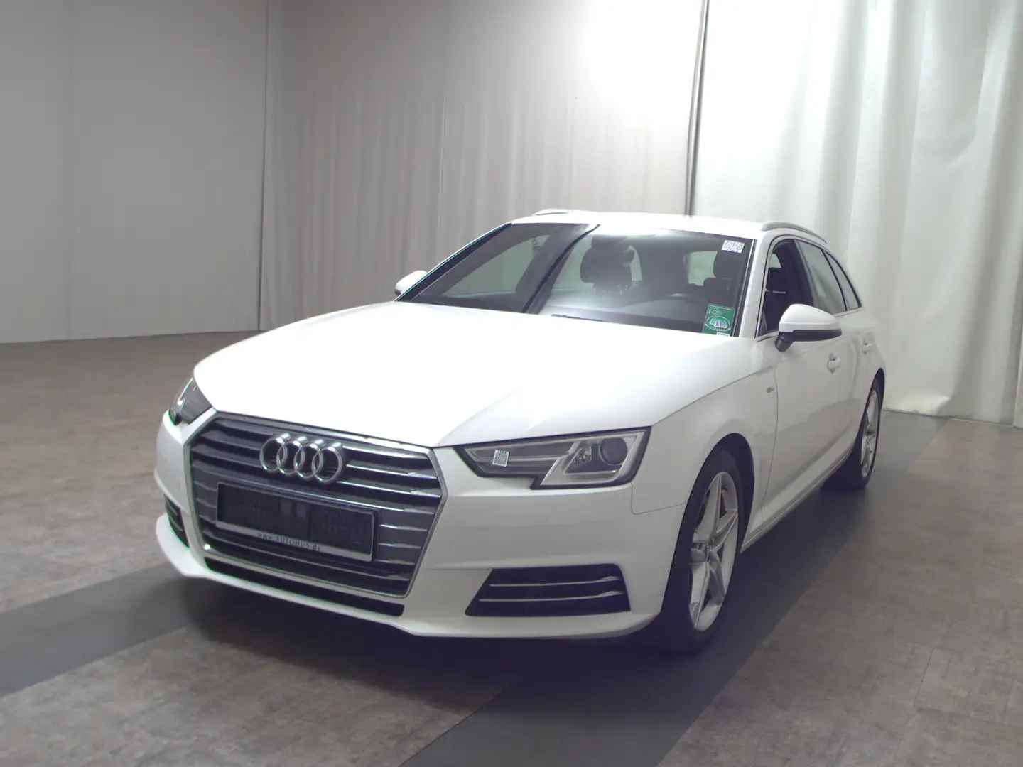 Audi A4 Avant 3.0 TDI S-Line T-Leder Navi+ vc  Xenon Weiß - 2
