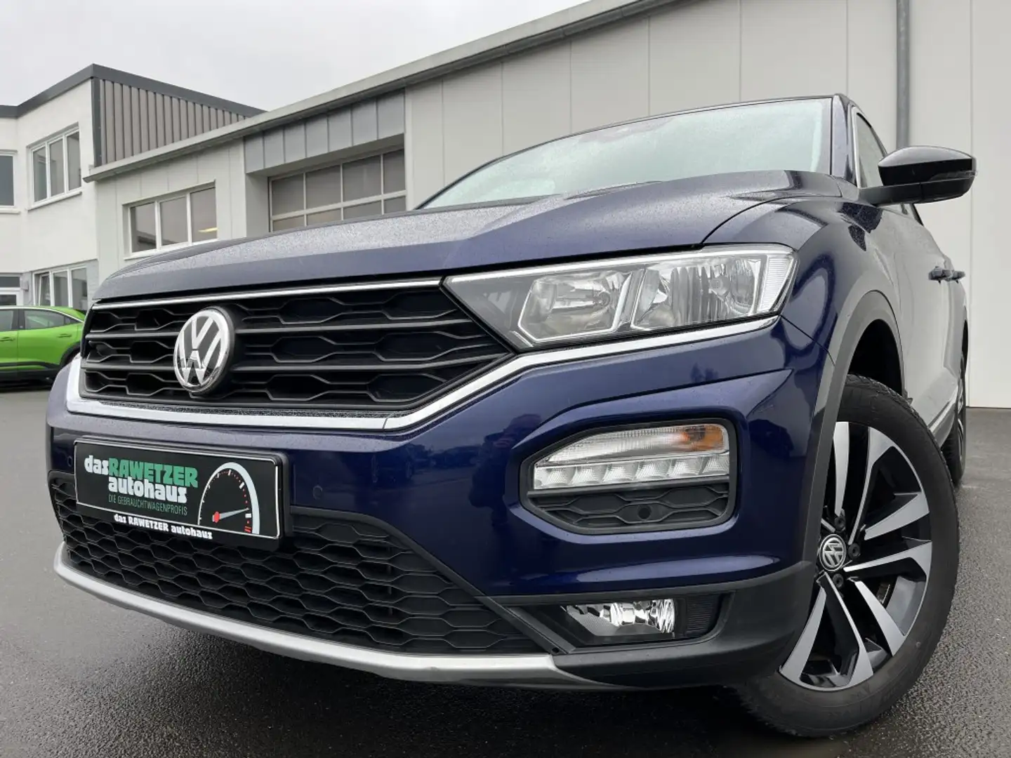 Volkswagen T-Roc 1.6 TDI UNITED 139€ m. 20% Anzahlung AHK Navi AC Blau - 1