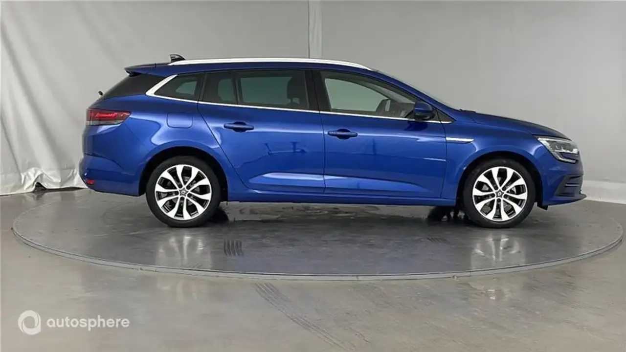 Renault Megane Citadine 5 portes — photo 4