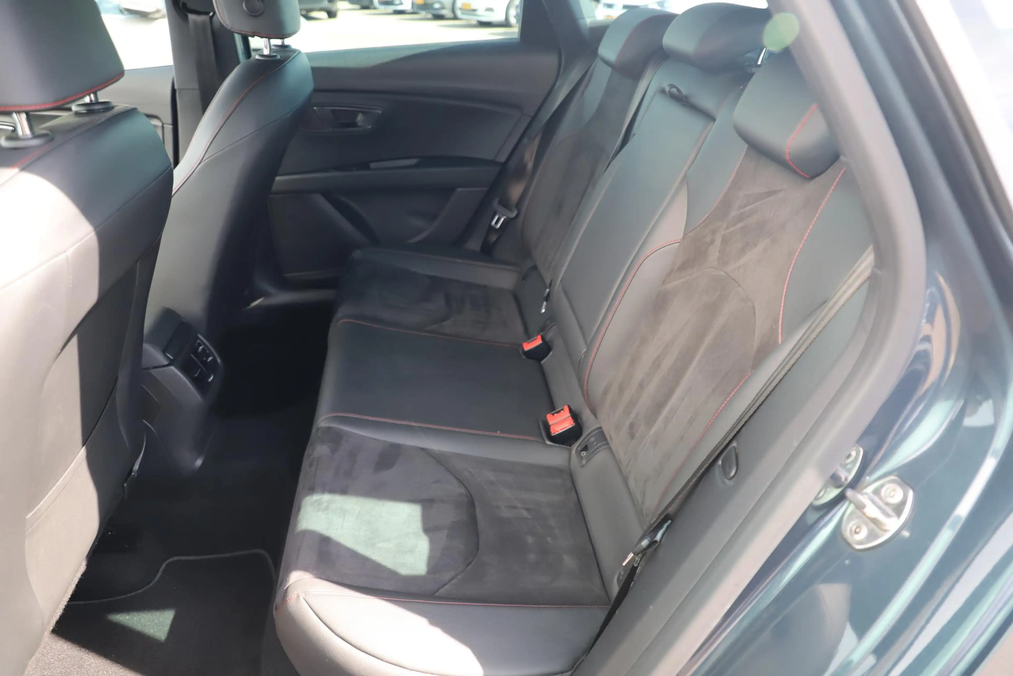 SEAT Leon ST 1.5 TSI FR Business Intense 131PK Virtual Cockp — photo 7