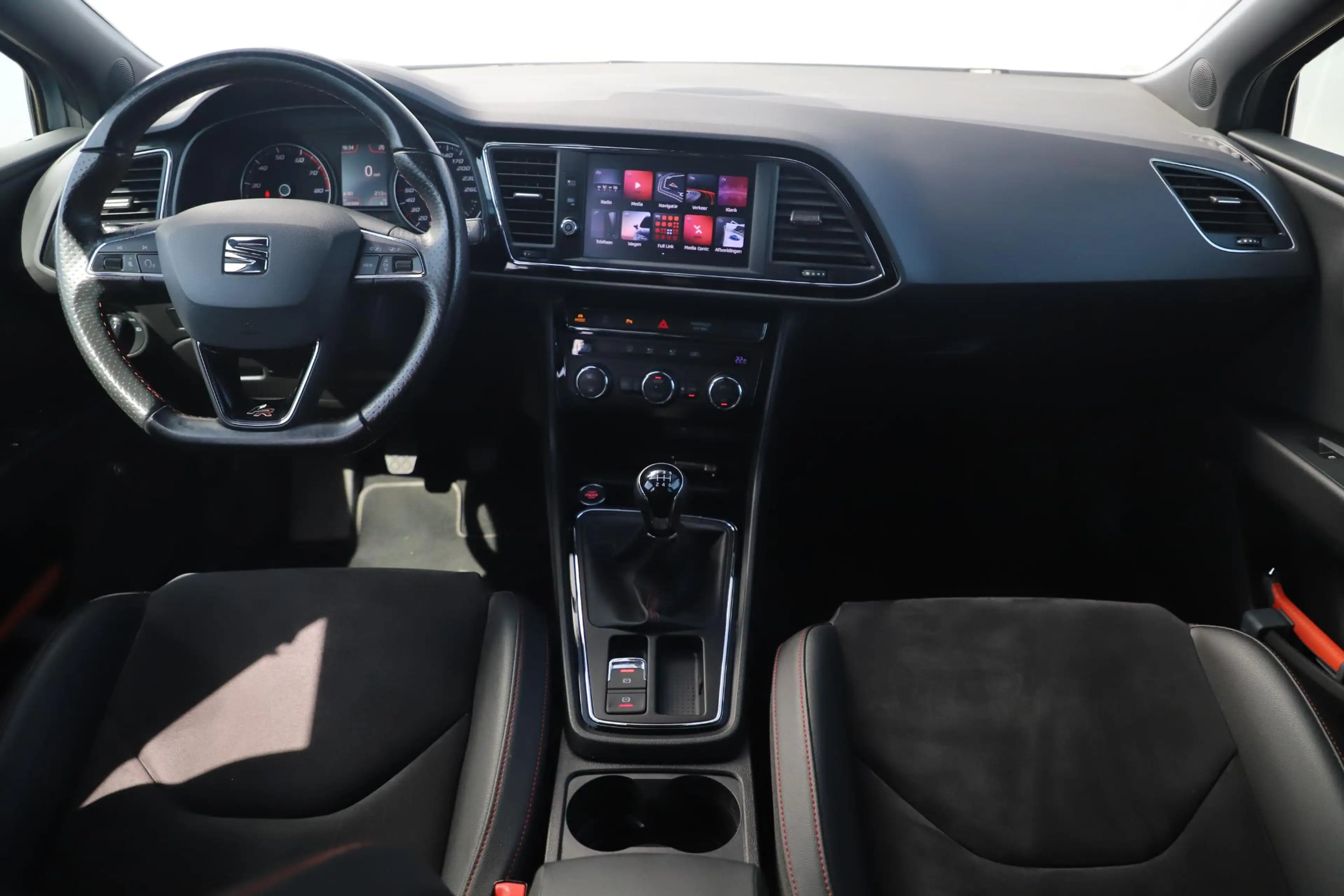 SEAT Leon ST 1.5 TSI FR Business Intense 131PK Virtual Cockp — photo 9