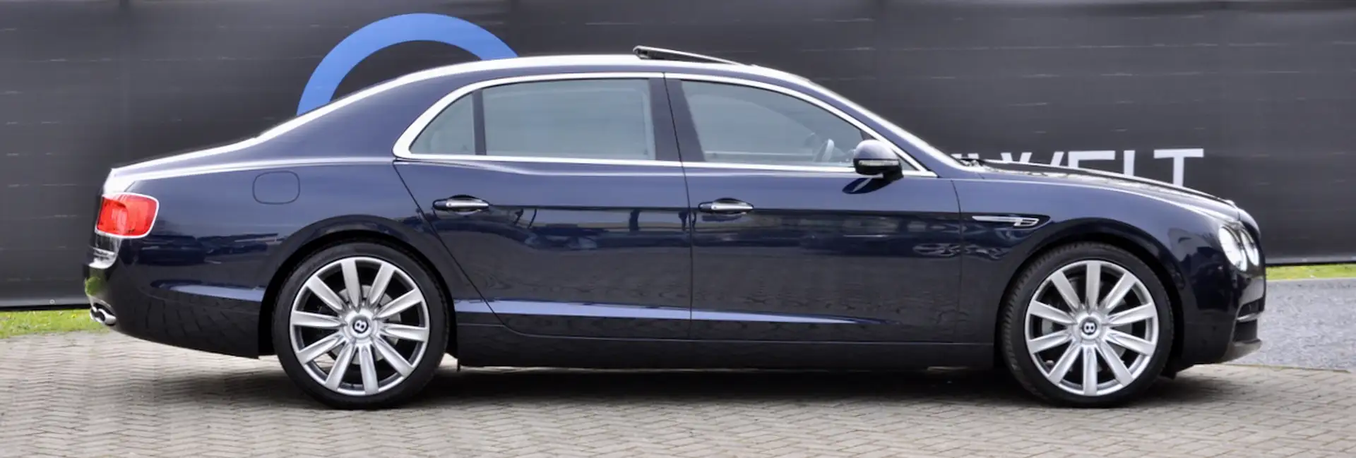 Bentley Flying Spur 4.0 V8 MULLINER FULL HISTORY Blau - 2