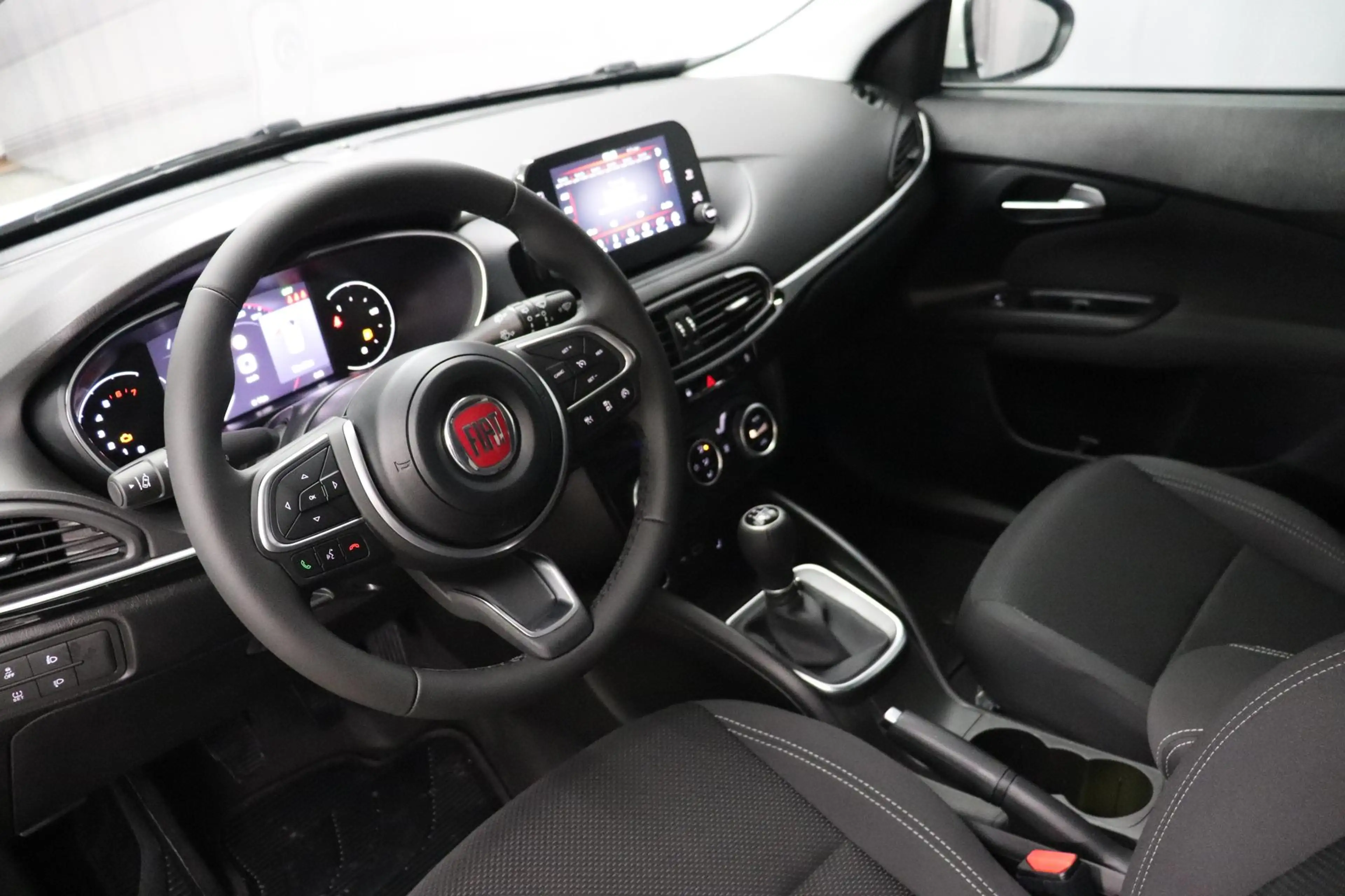 Fiat Tipo 5-Türer CITY LIFE 1.0 T3 74kW Navigationssystem... — photo 7