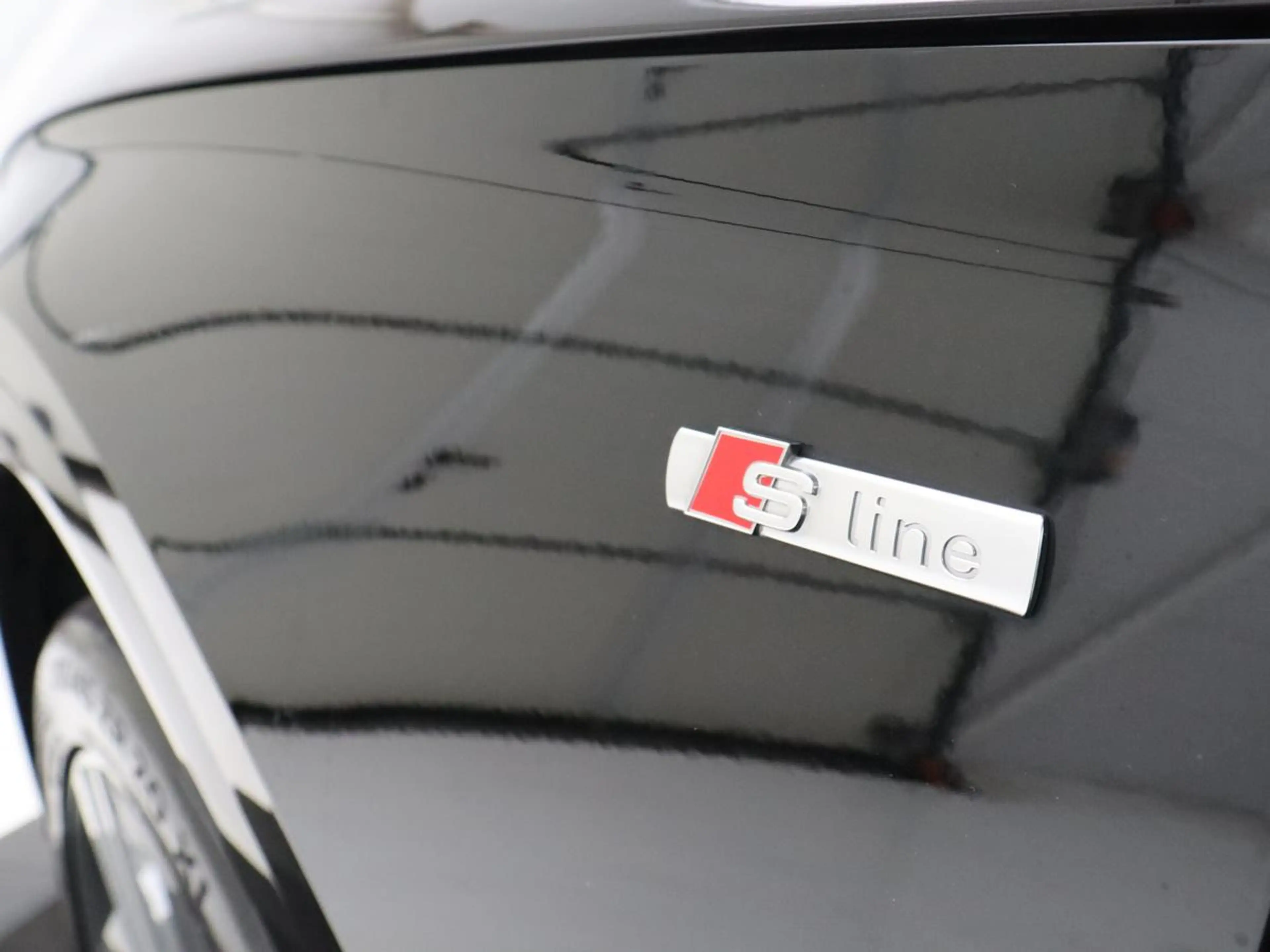 Audi Q5 2.0 TFSI quattro S-Line Launch Edition | Panoramad — photo 39