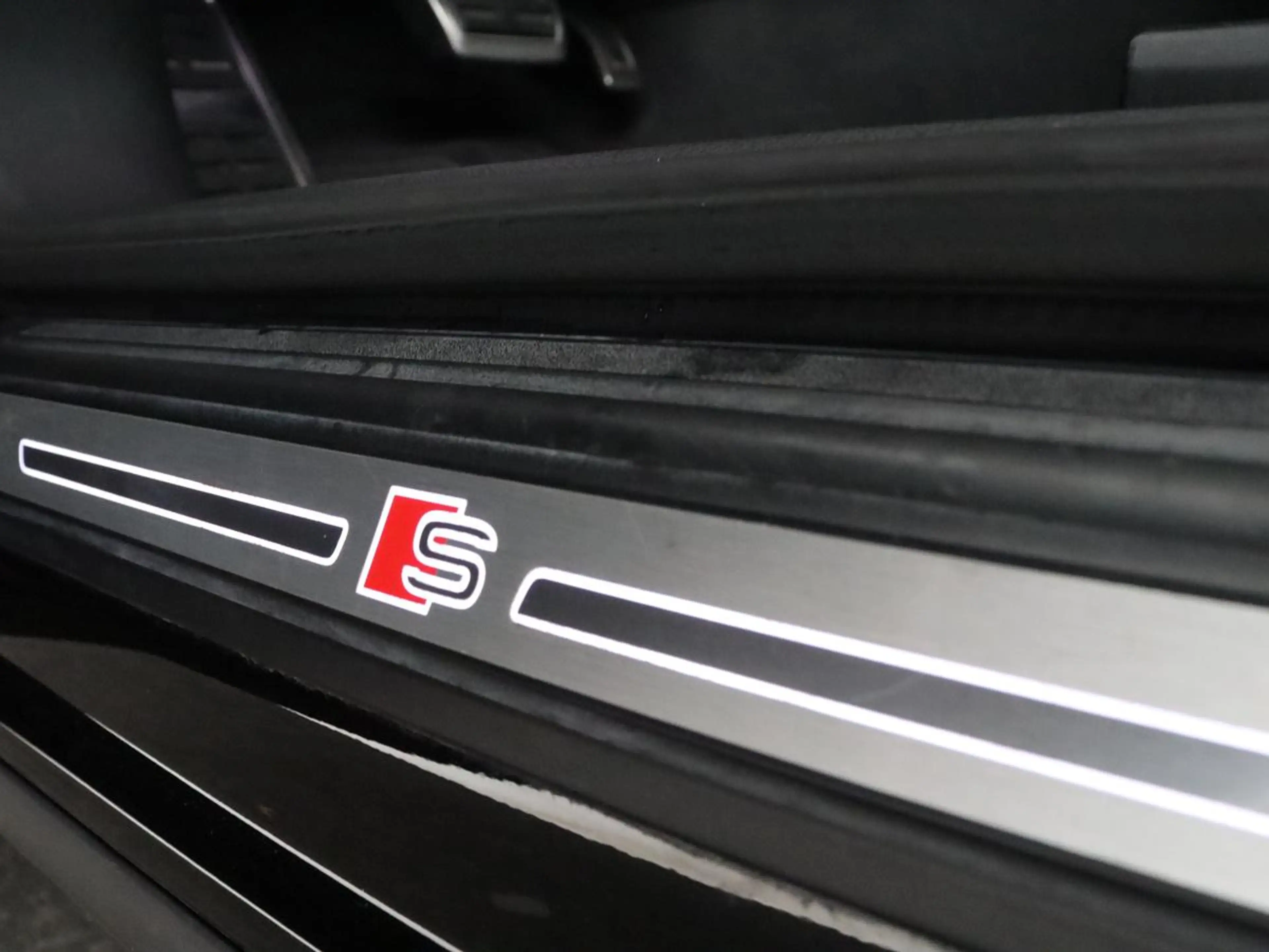 Audi Q5 2.0 TFSI quattro S-Line Launch Edition | Panoramad — photo 42