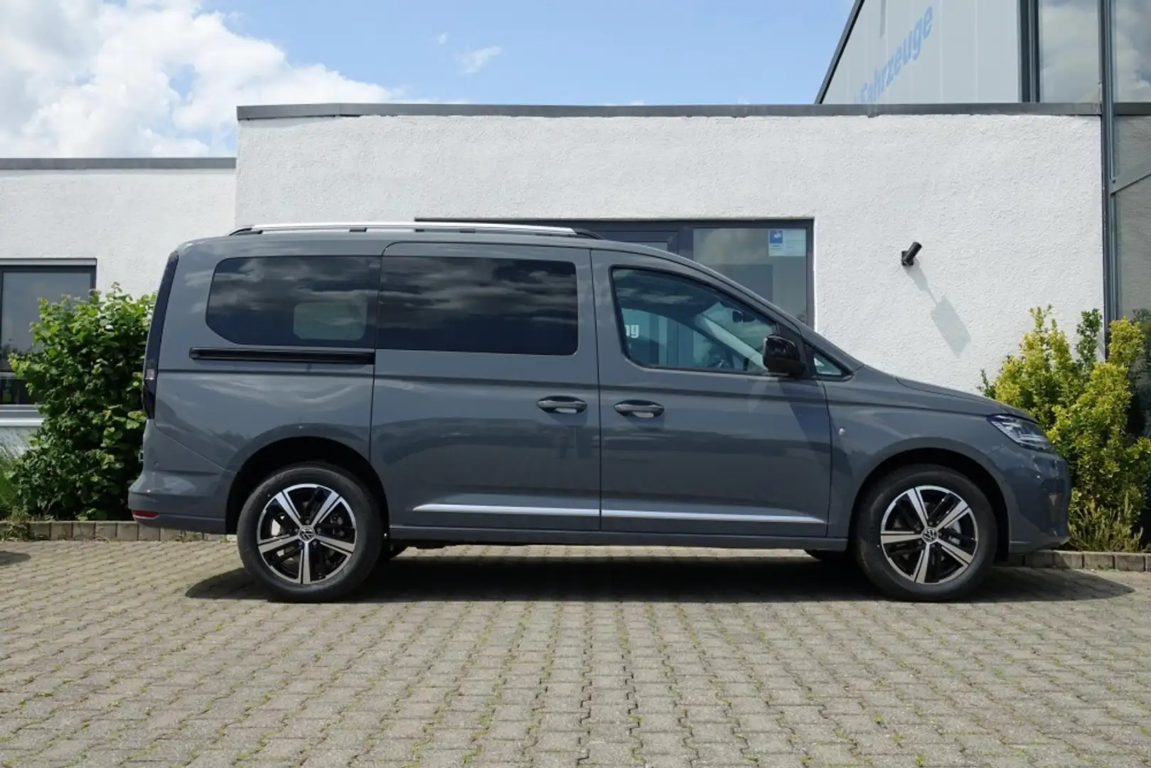 Volkswagen Caddy Maxi STYLE Hecktüren/Standhzg UPE 53500EUR Gris - 2