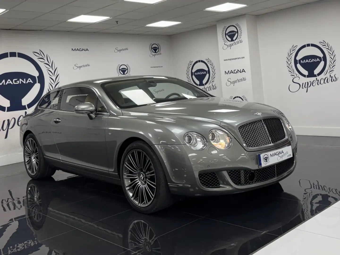 Bentley Continental Familiar Automático de 2 Puertas Gris - 1