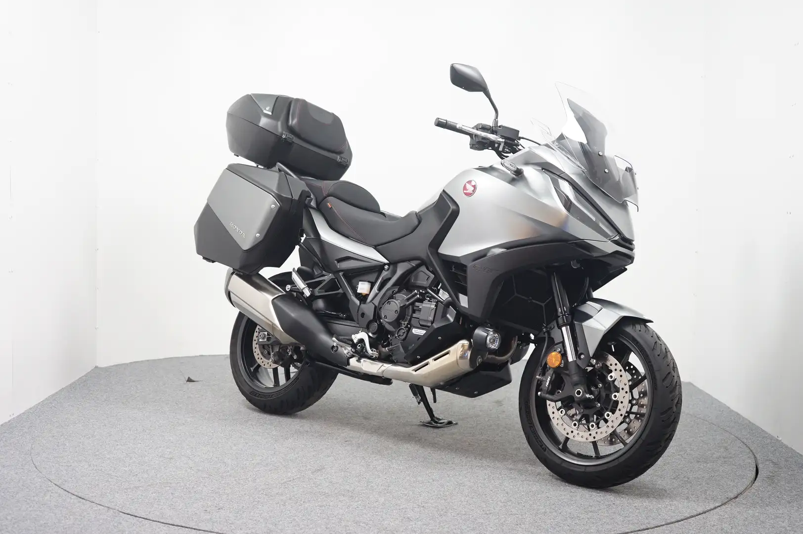 Honda NT 1100 DCT Grijs - 2