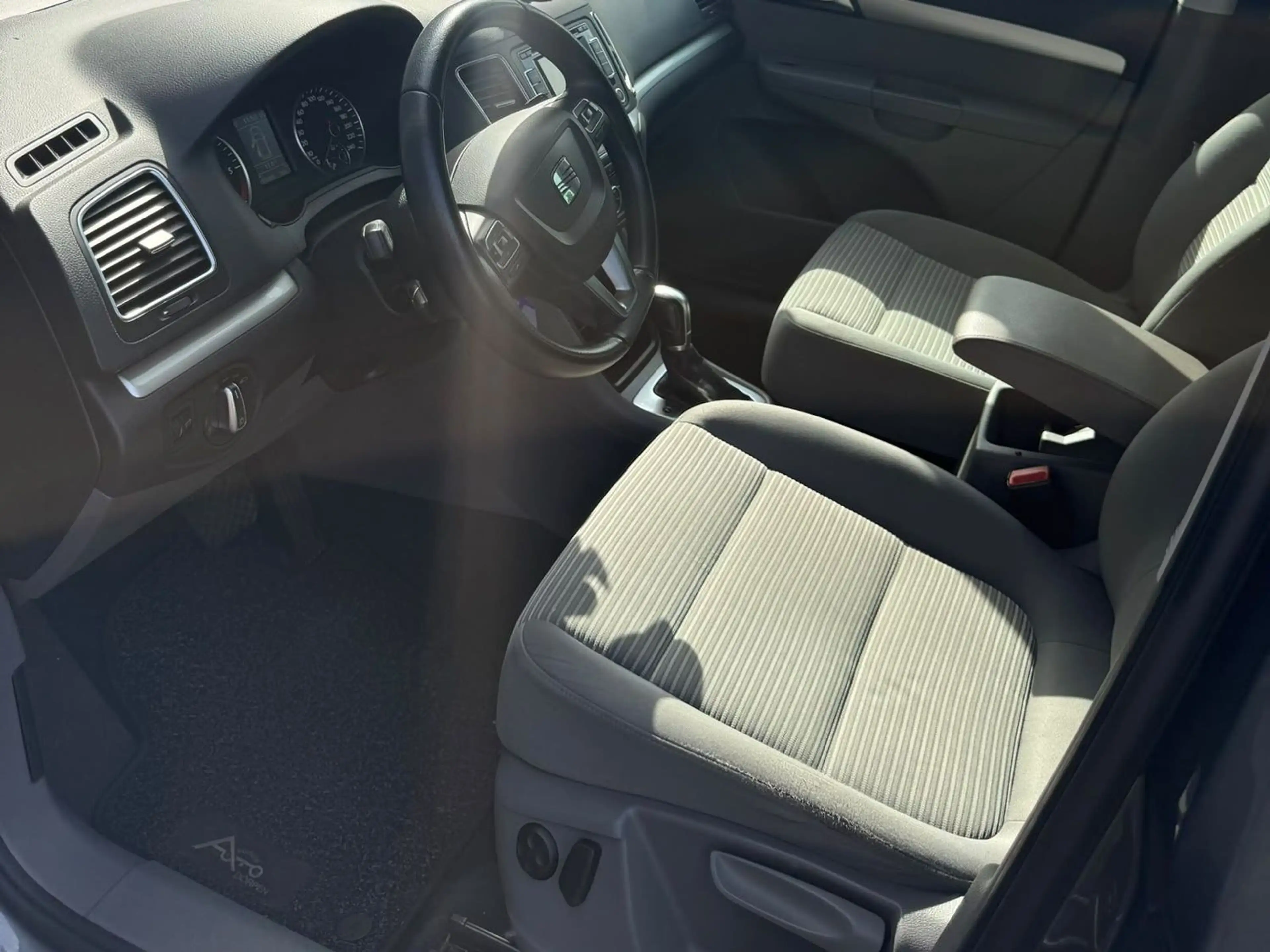 SEAT Alhambra Style — photo 7