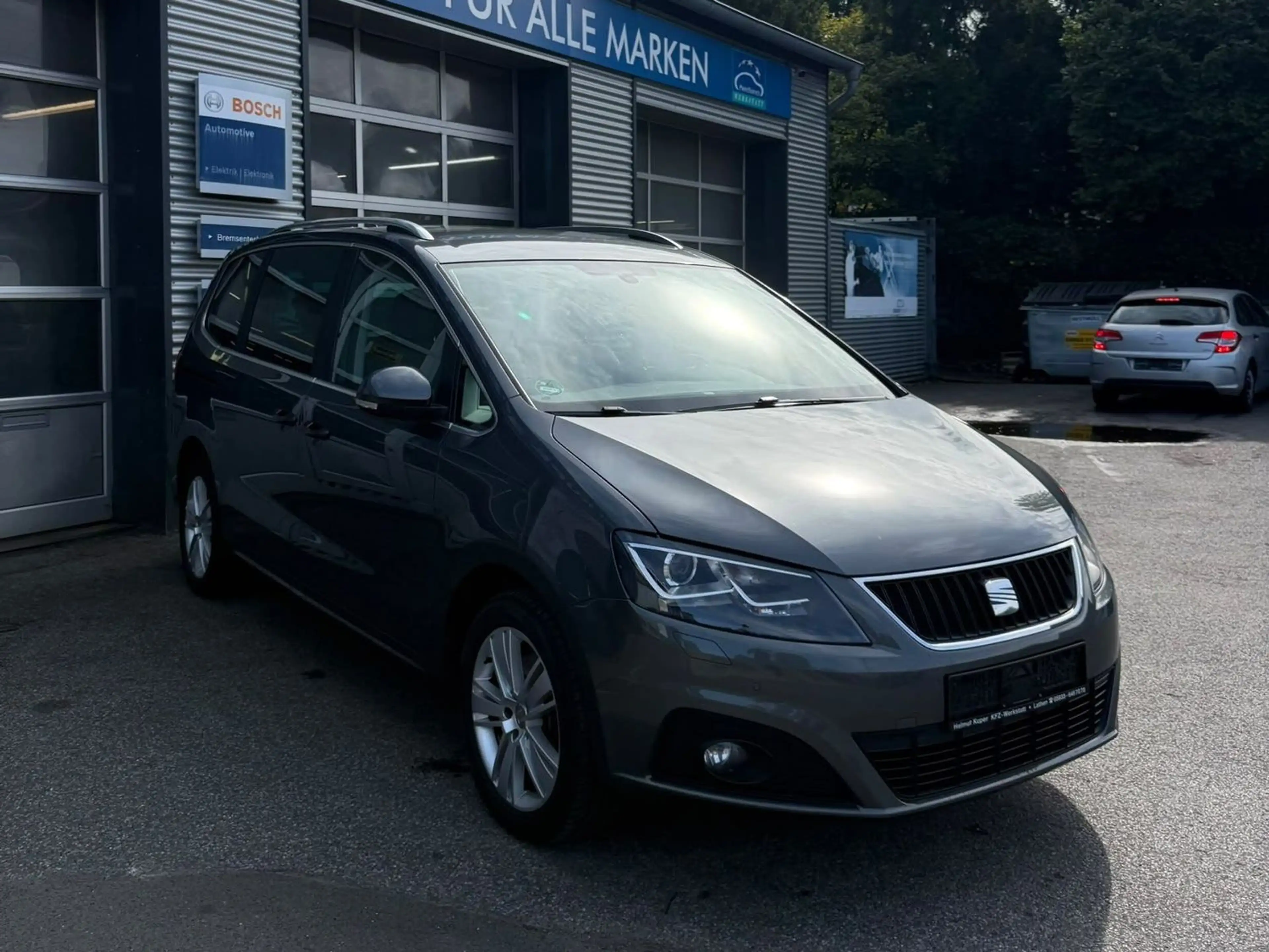 SEAT Alhambra Style