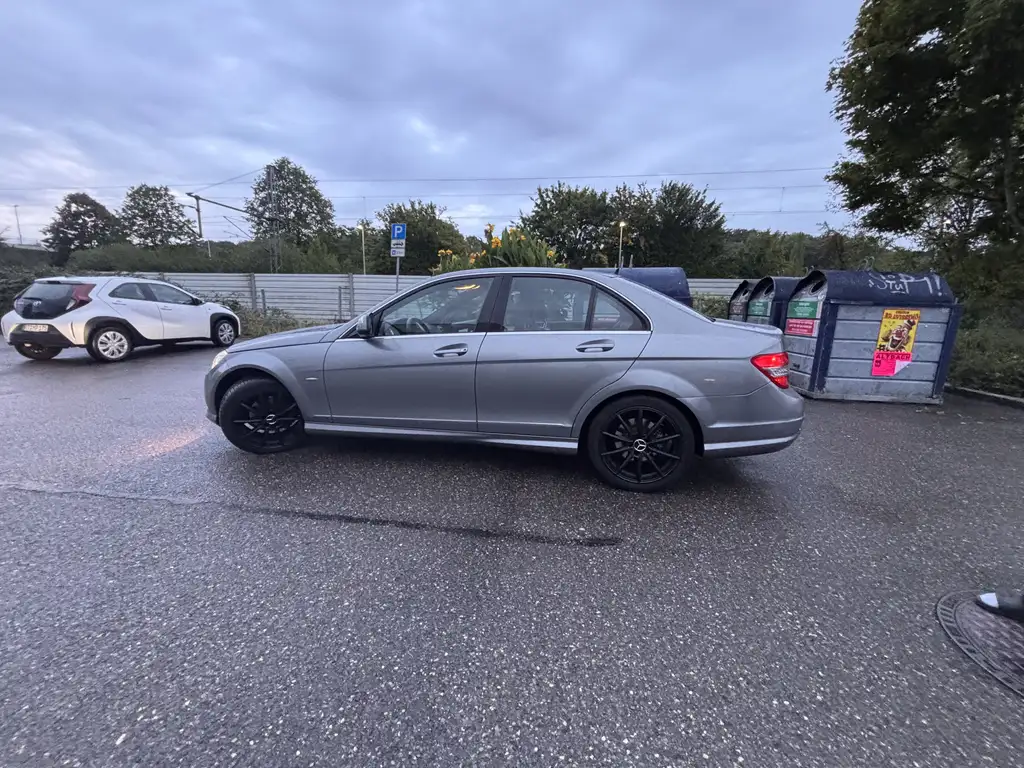 Mercedes-Benz C 230 2007 из Европы — купить под ключ