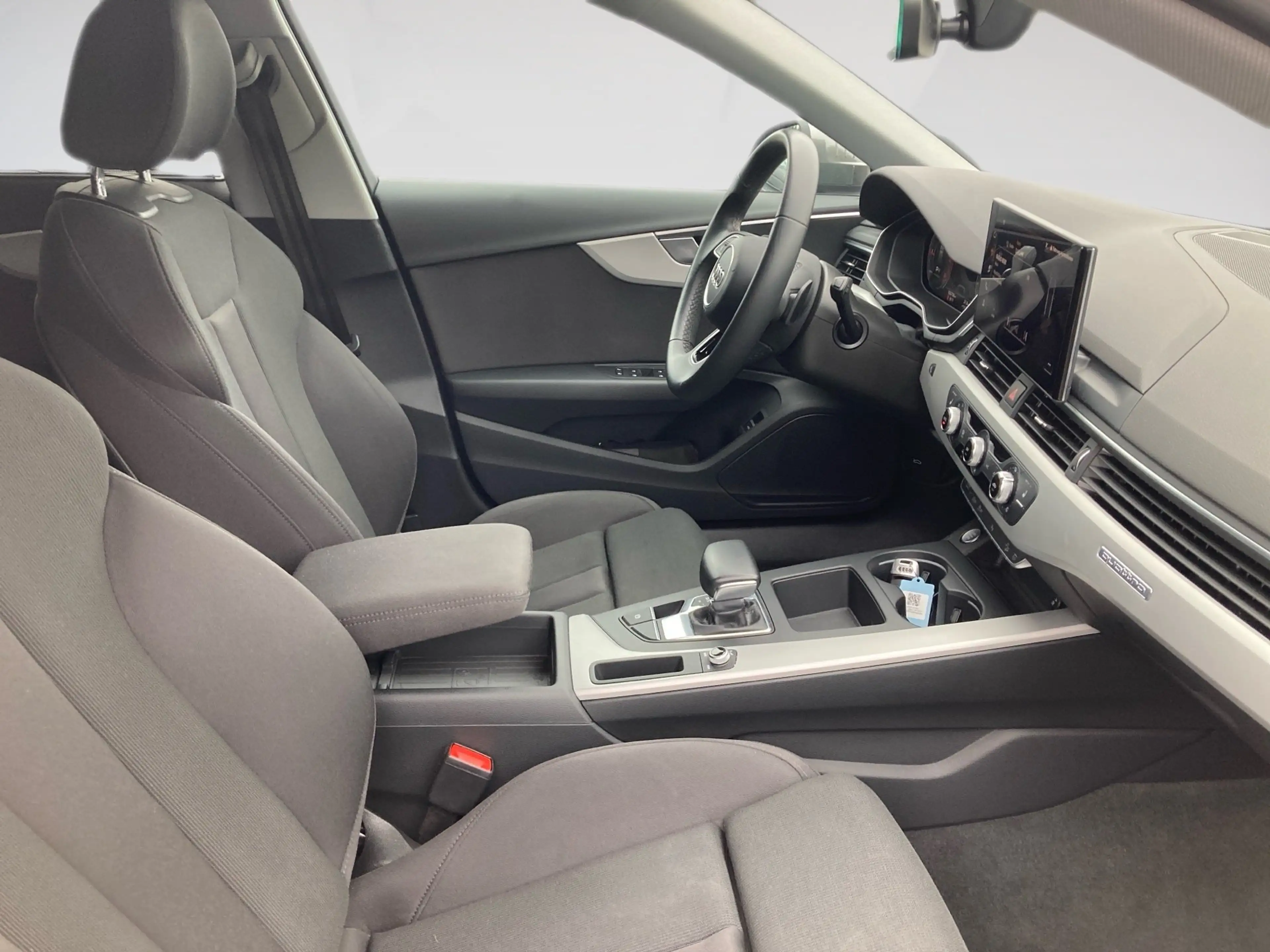 Audi A4 allroad 40TDI 204PS QUATTRO VIRTUAL.SHZG.2xPDC — photo 9