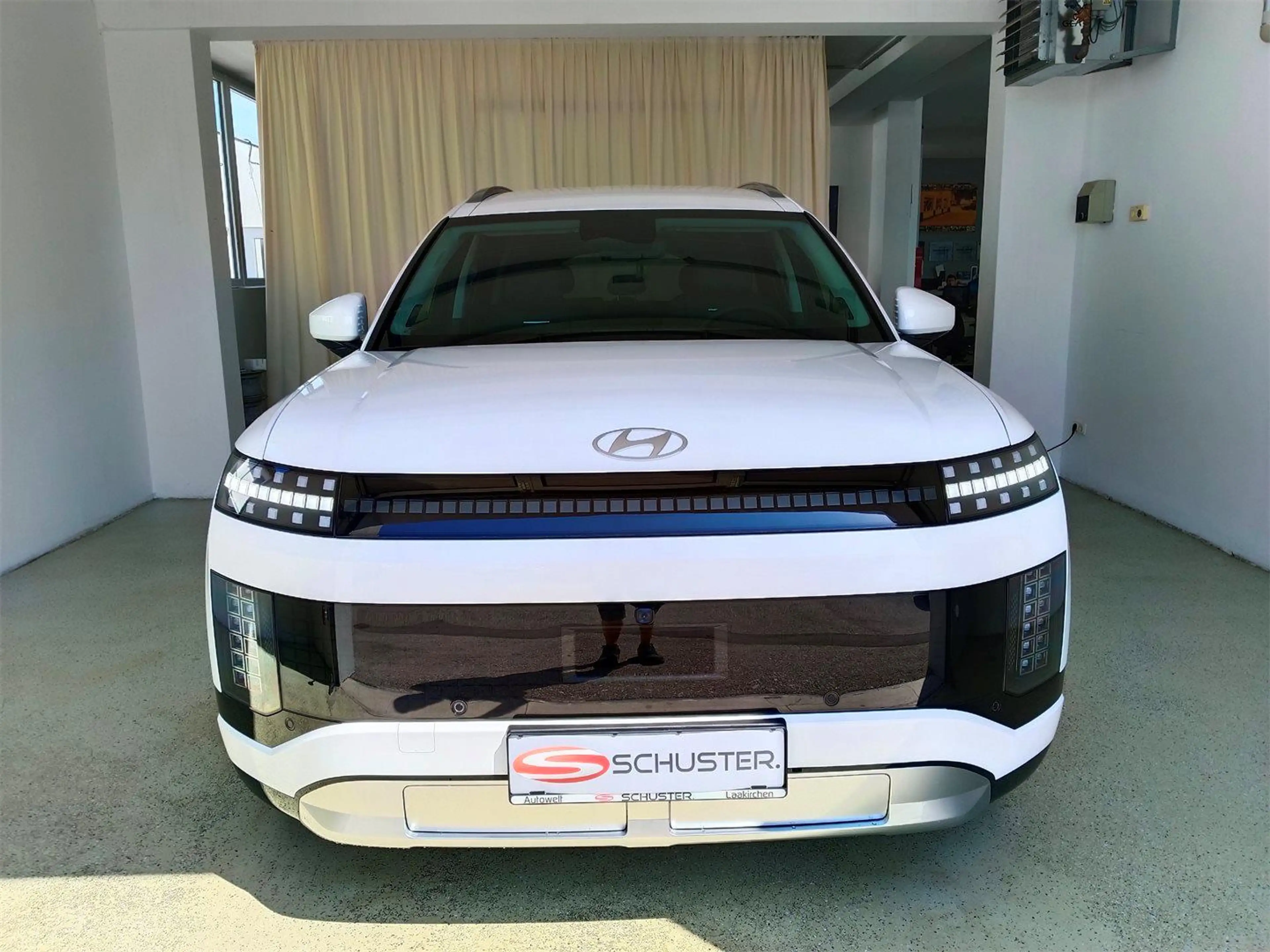 Hyundai IONIQ 9 Prestige Line 110 kWh 4WD 96p72-O2 — photo 2