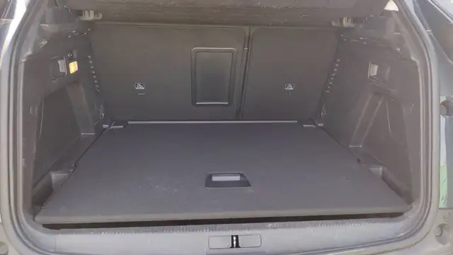 Peugeot 3008 view 14