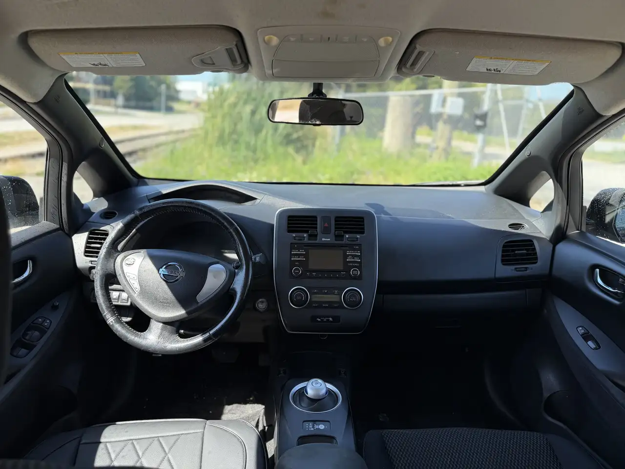 Nissan Leaf снимка Nissan Leaf