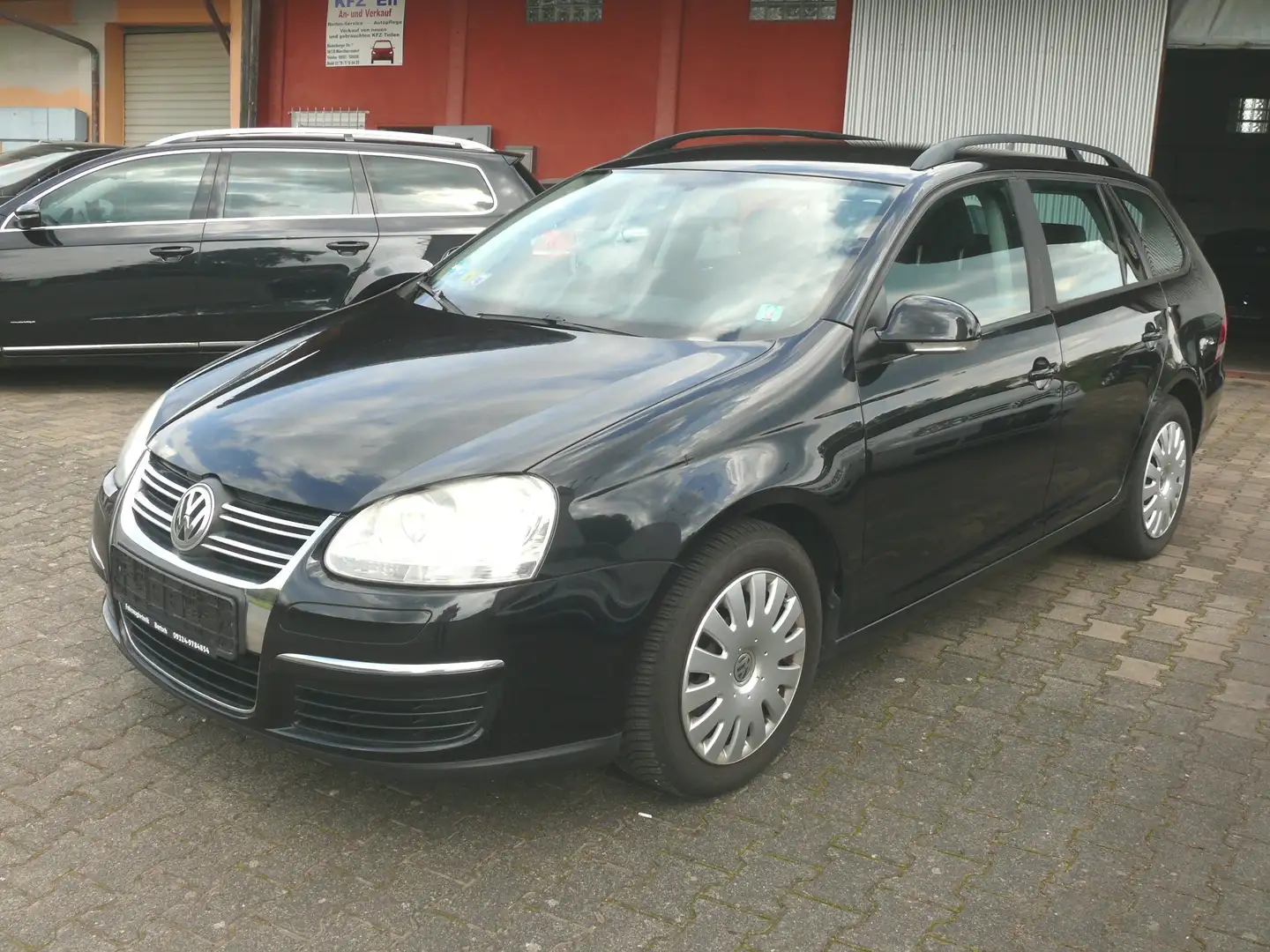 Volkswagen Golf Variant Trendline TÜV Neu Schwarz - 1